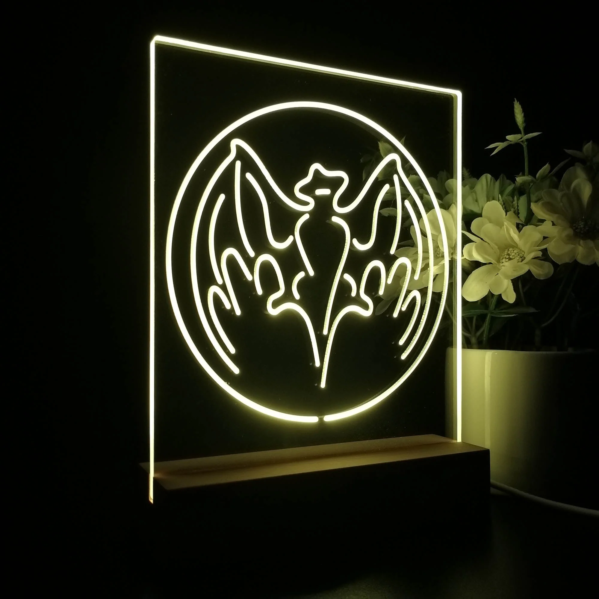 Bacardi Bat Beer Bar 3D Illusion Night Light Desk Lamp - Image 5