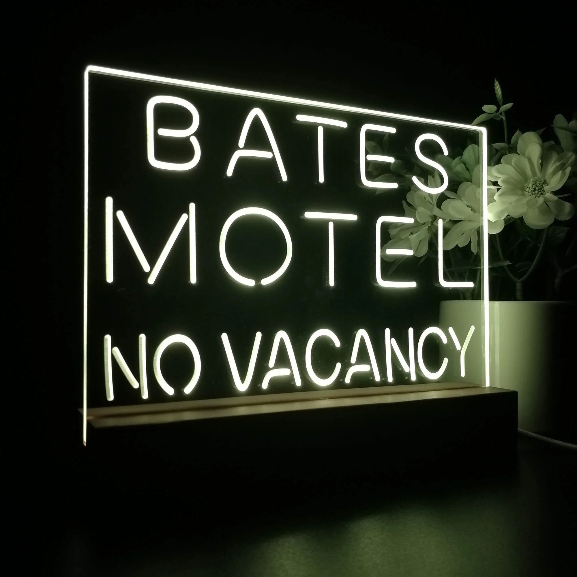Bates Motel No Vacancy 3D Illusion Night Light Desk Lamp - Image 7