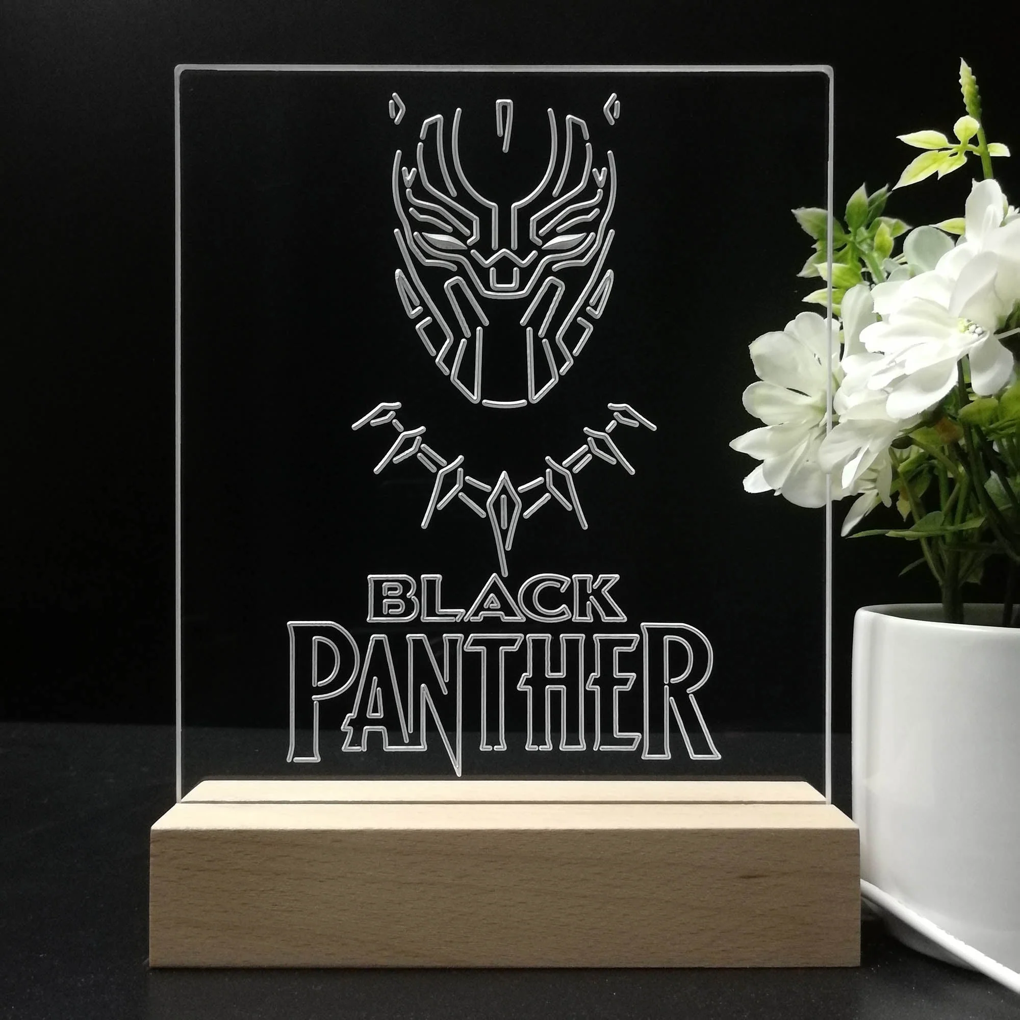 Black Panther Marvels 3D Illusion Night Light Desk Lamp - Image 8
