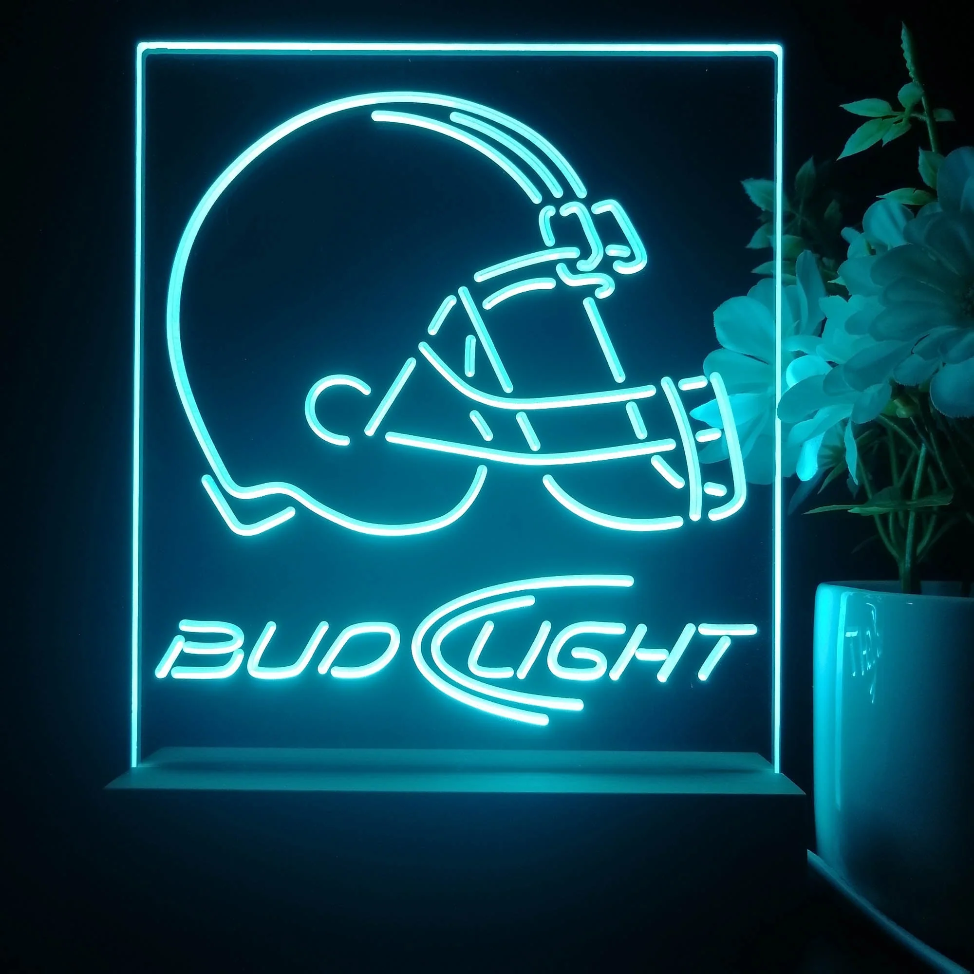 Bud Light Cleveland Browns 3D Illusion Night Light Desk Lamp - Image 3