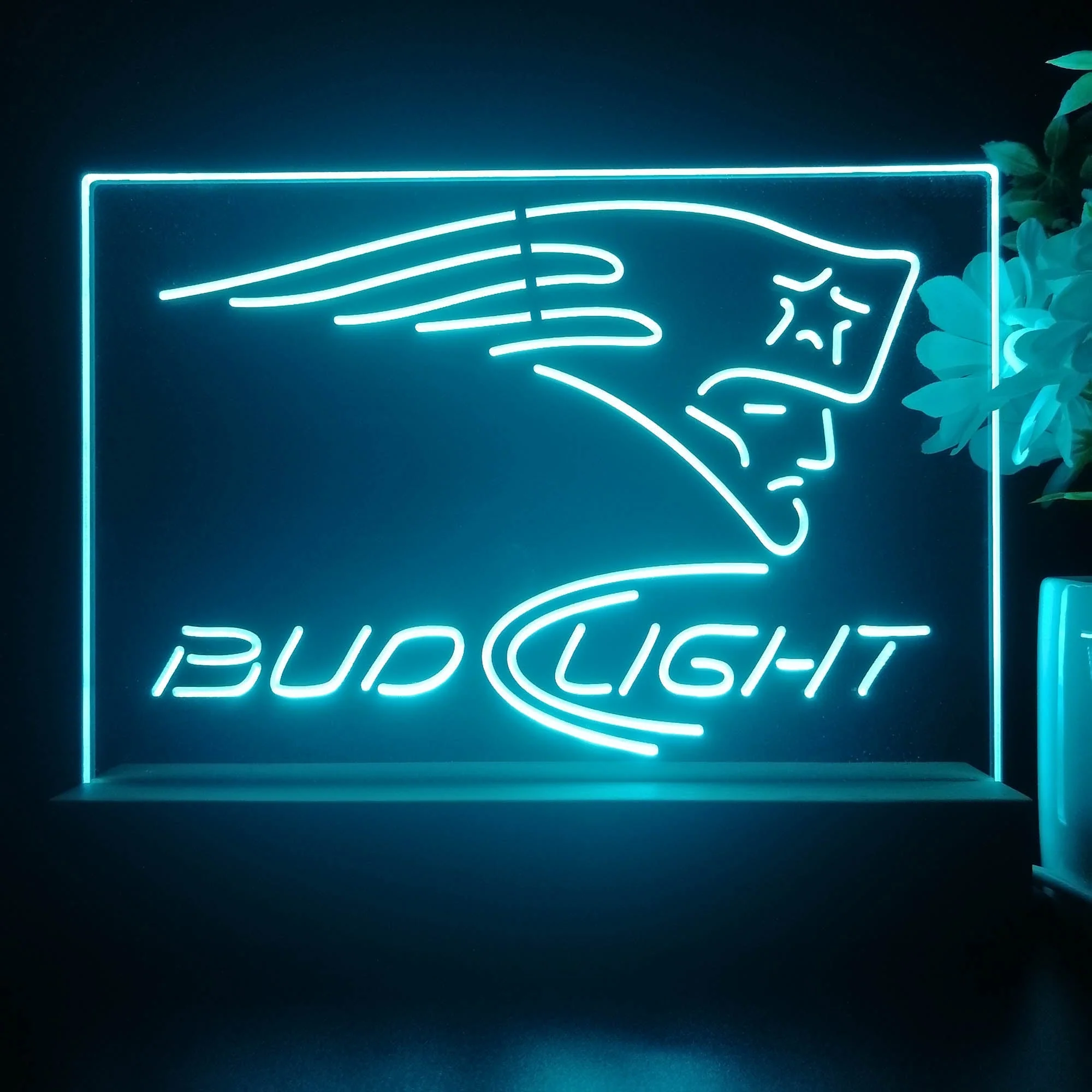 Bud Light New England Patriots Night Light Pub Bar Lamp - Image 2
