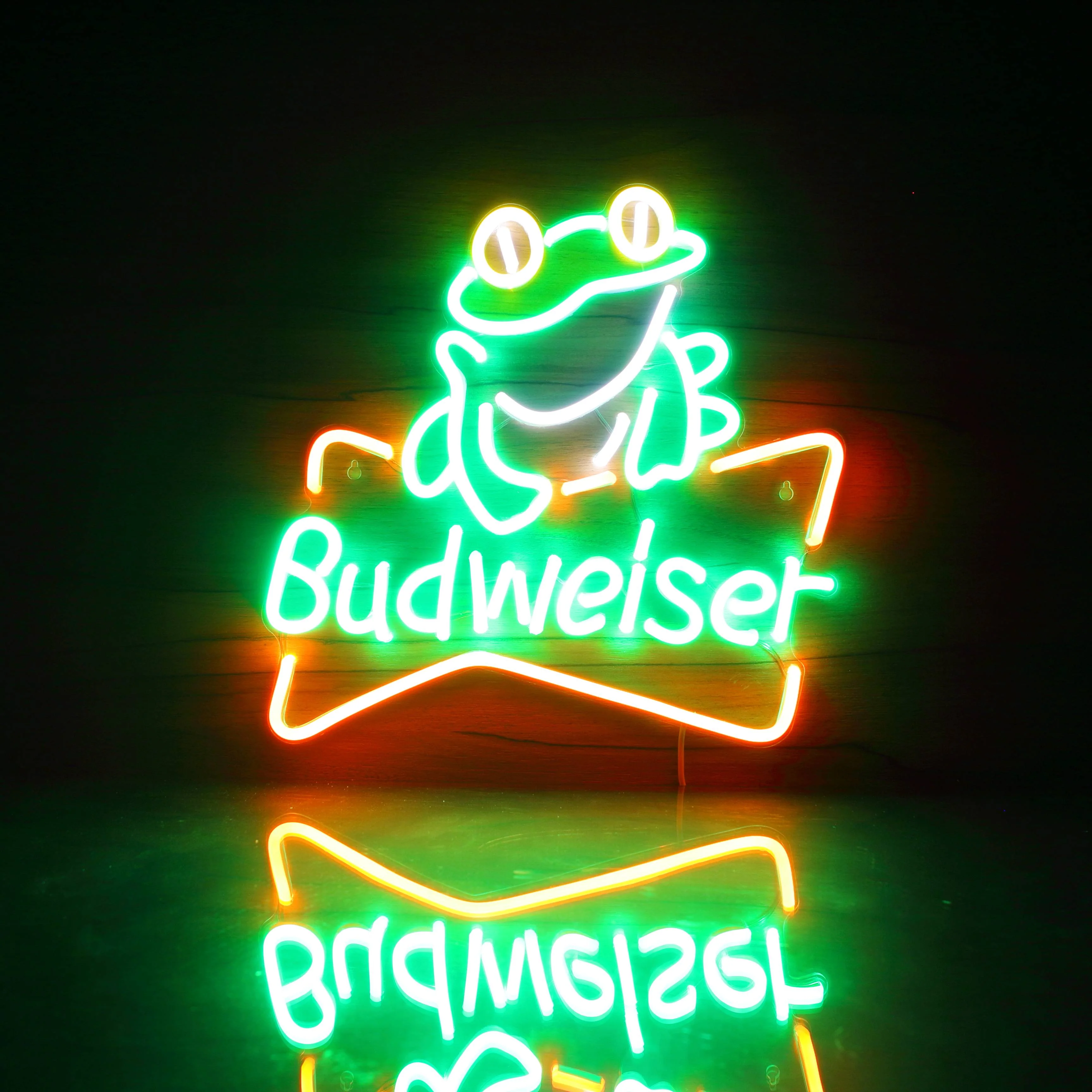 Budweiser Frog Beer Bar Neon LED Sign