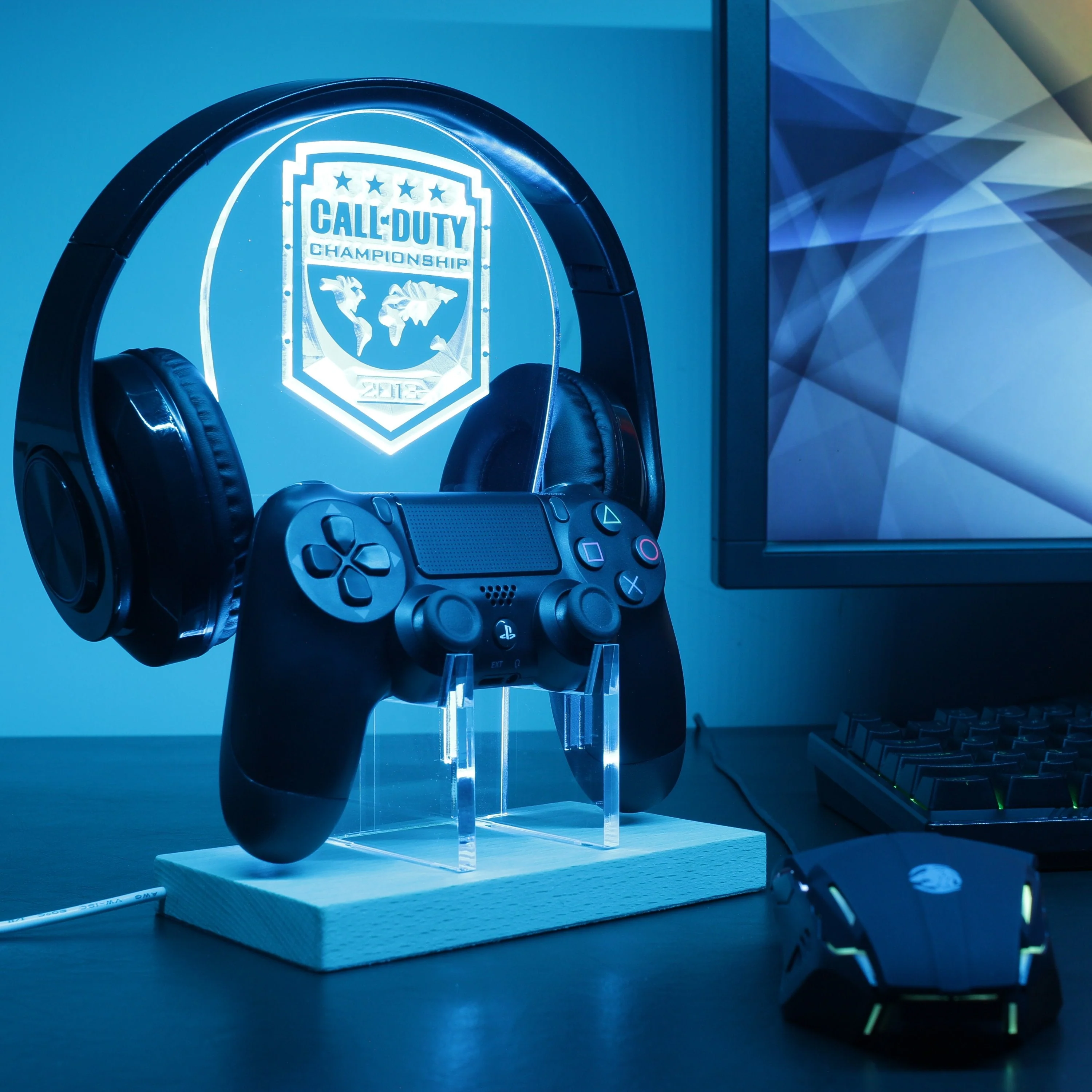 Call of Duty LED Gaming Headset Controller Stand - Image 3