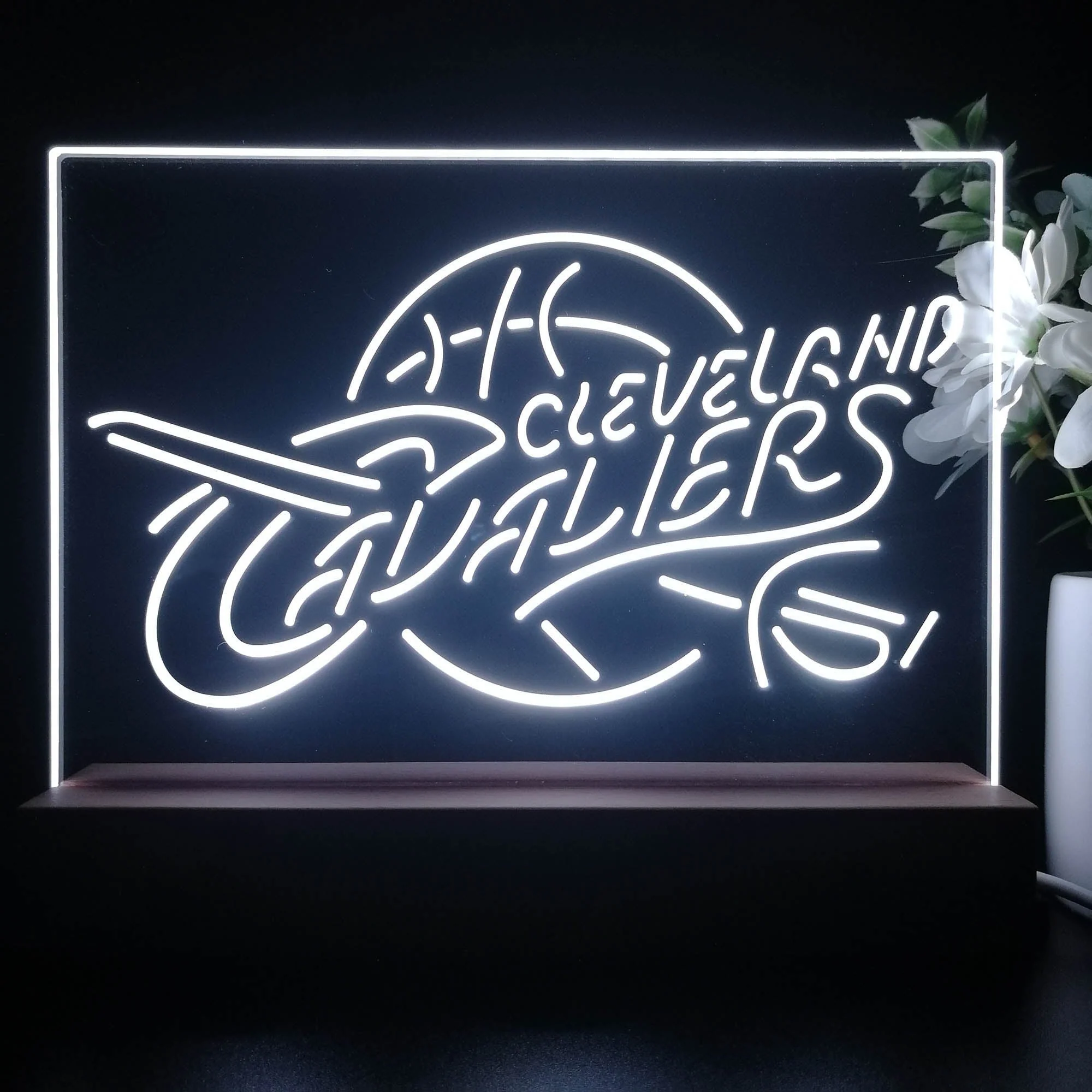 Cleveland Cavaliers 3D Illusion Night Light Desk Lamp - Image 3