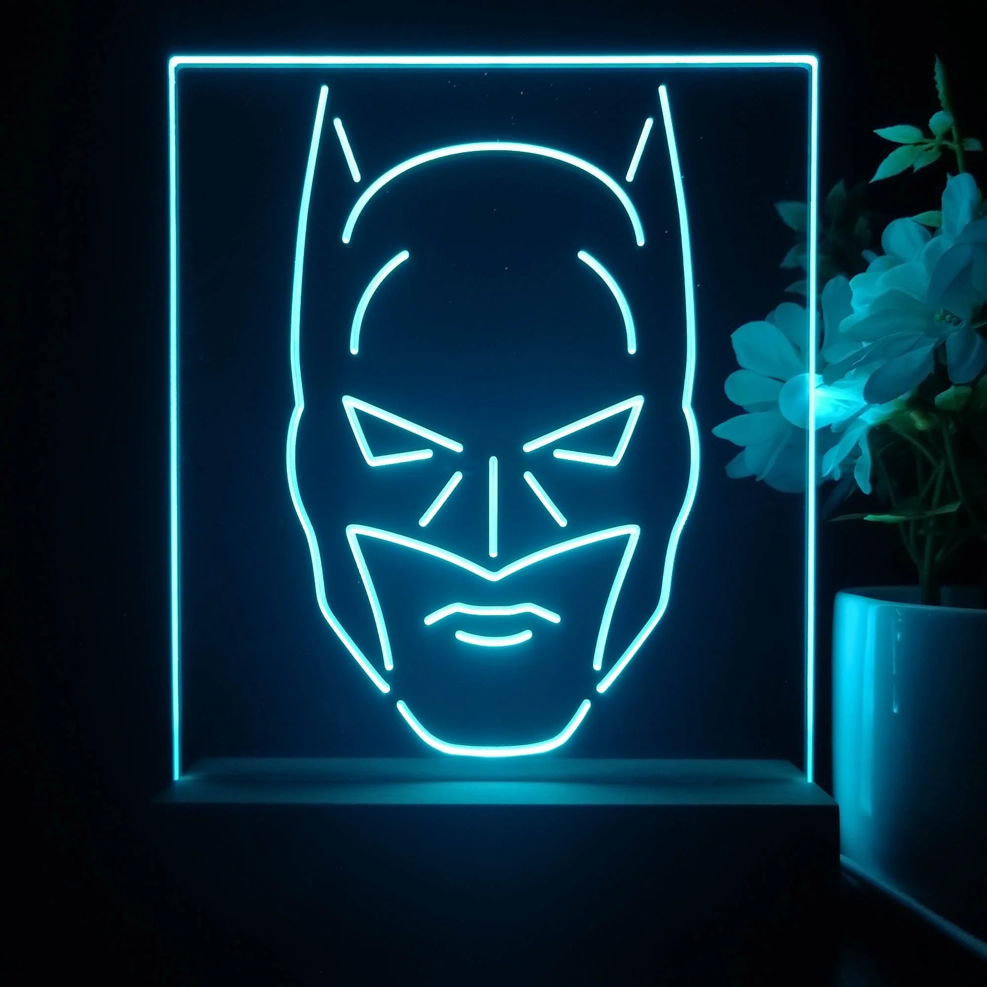 Dark Knight Batman 3D Illusion Night Light Desk Lamp - Image 4