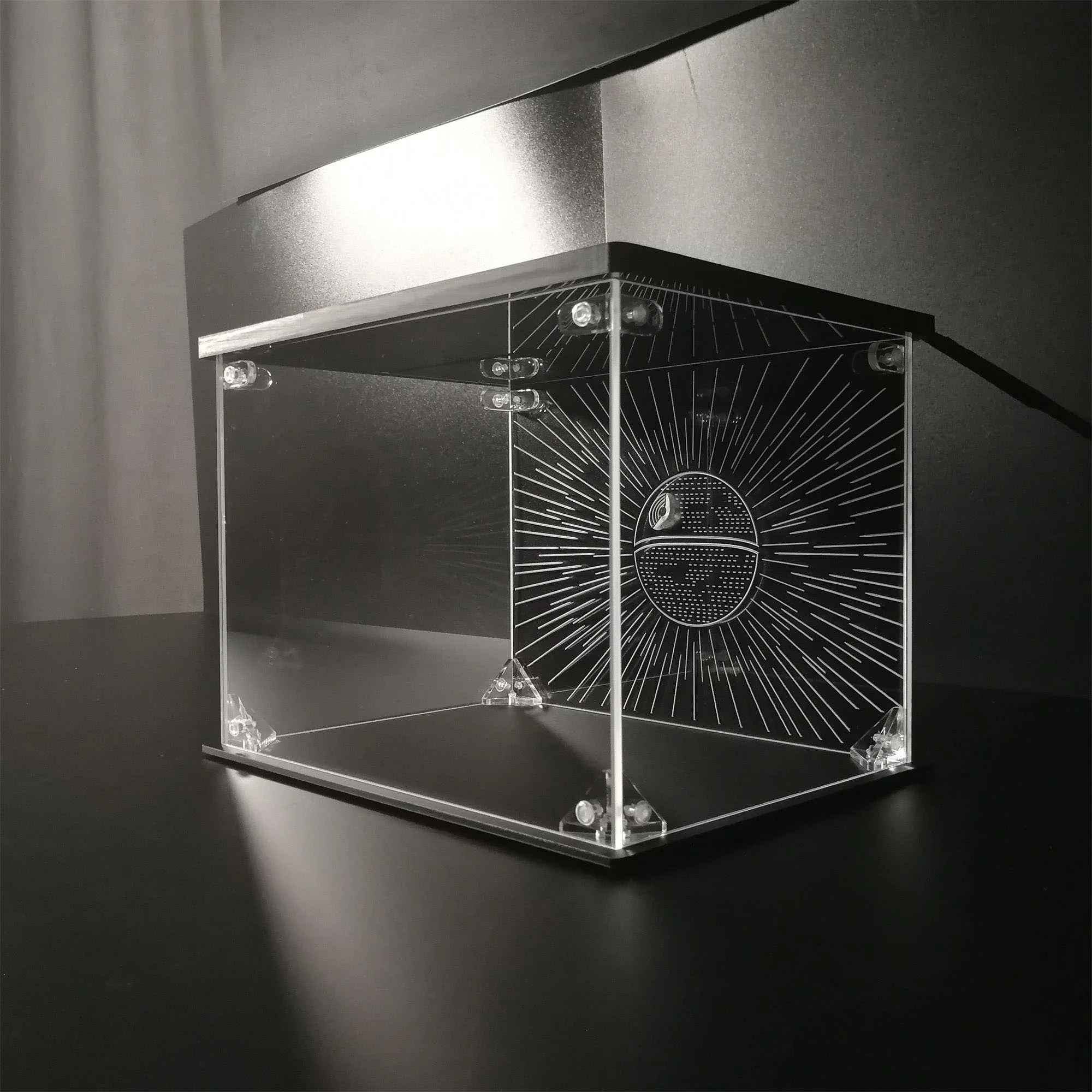 Death Star Theme LED Display Case For Star Wars Executor Super Star Destroyer - Image 11