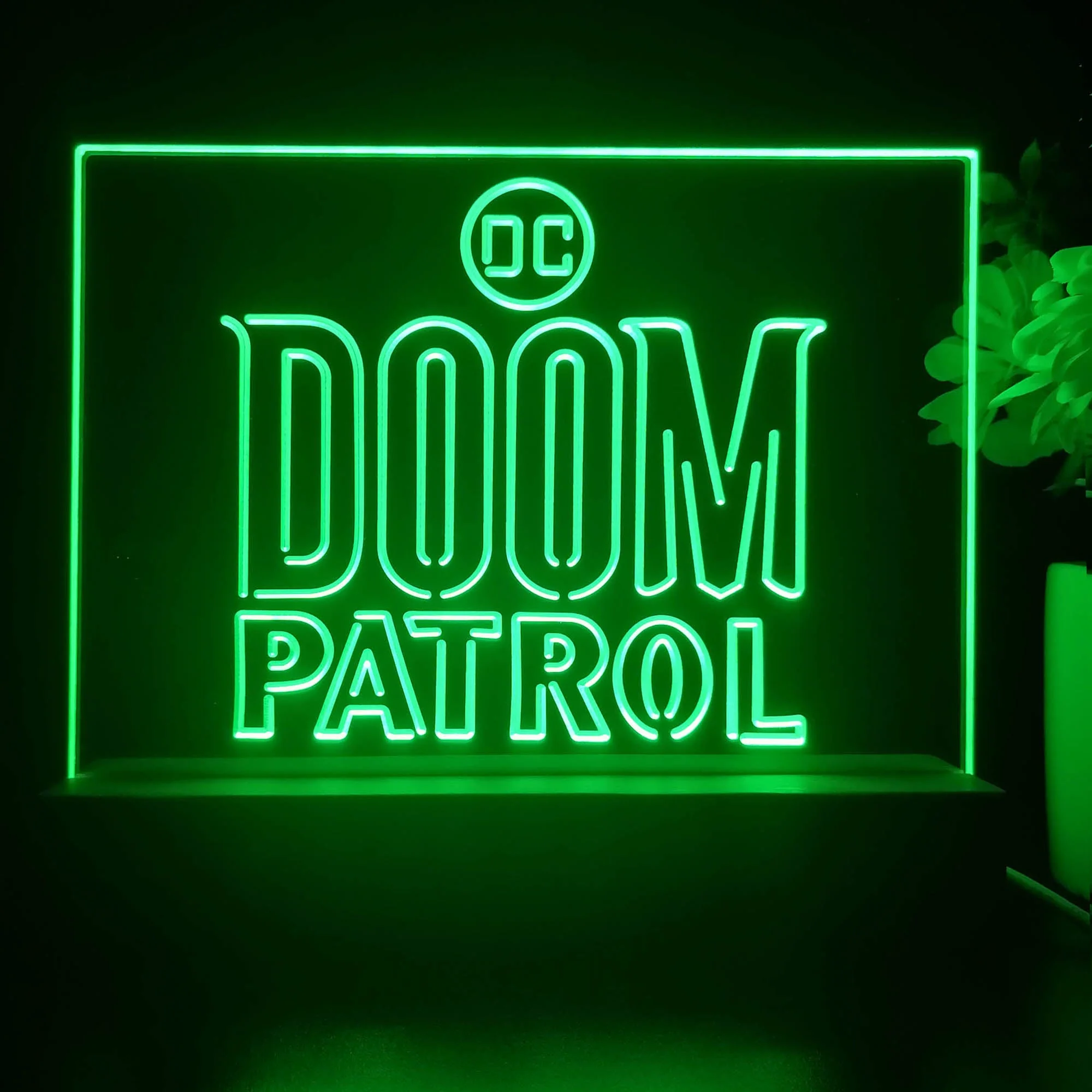 Doom Patrol 3D Illusion Night Light Desk Lamp - Image 4