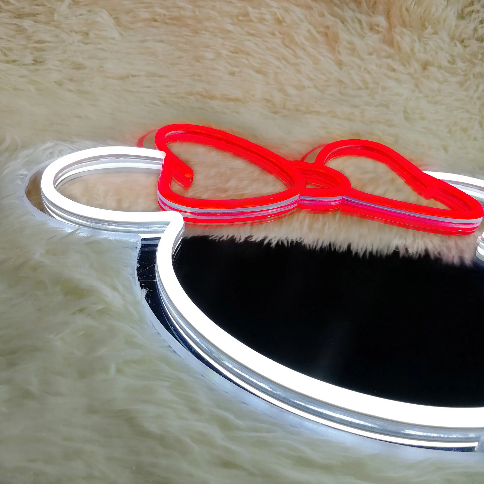 Minnie Mouse Neon Mirror LED Sign - Image 6