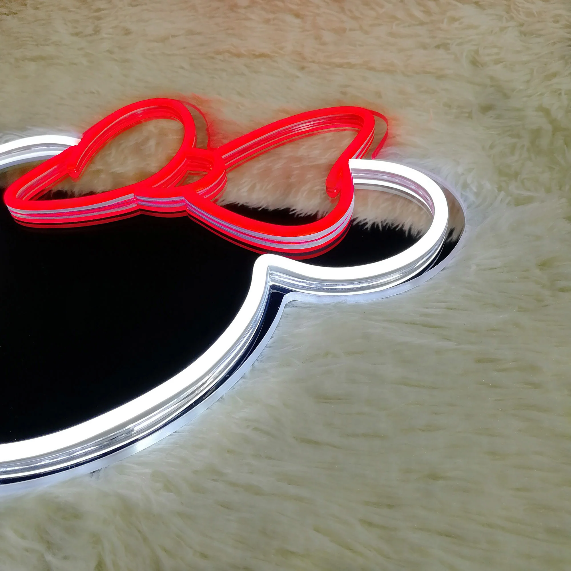 Minnie Mouse Neon Mirror LED Sign - Image 7