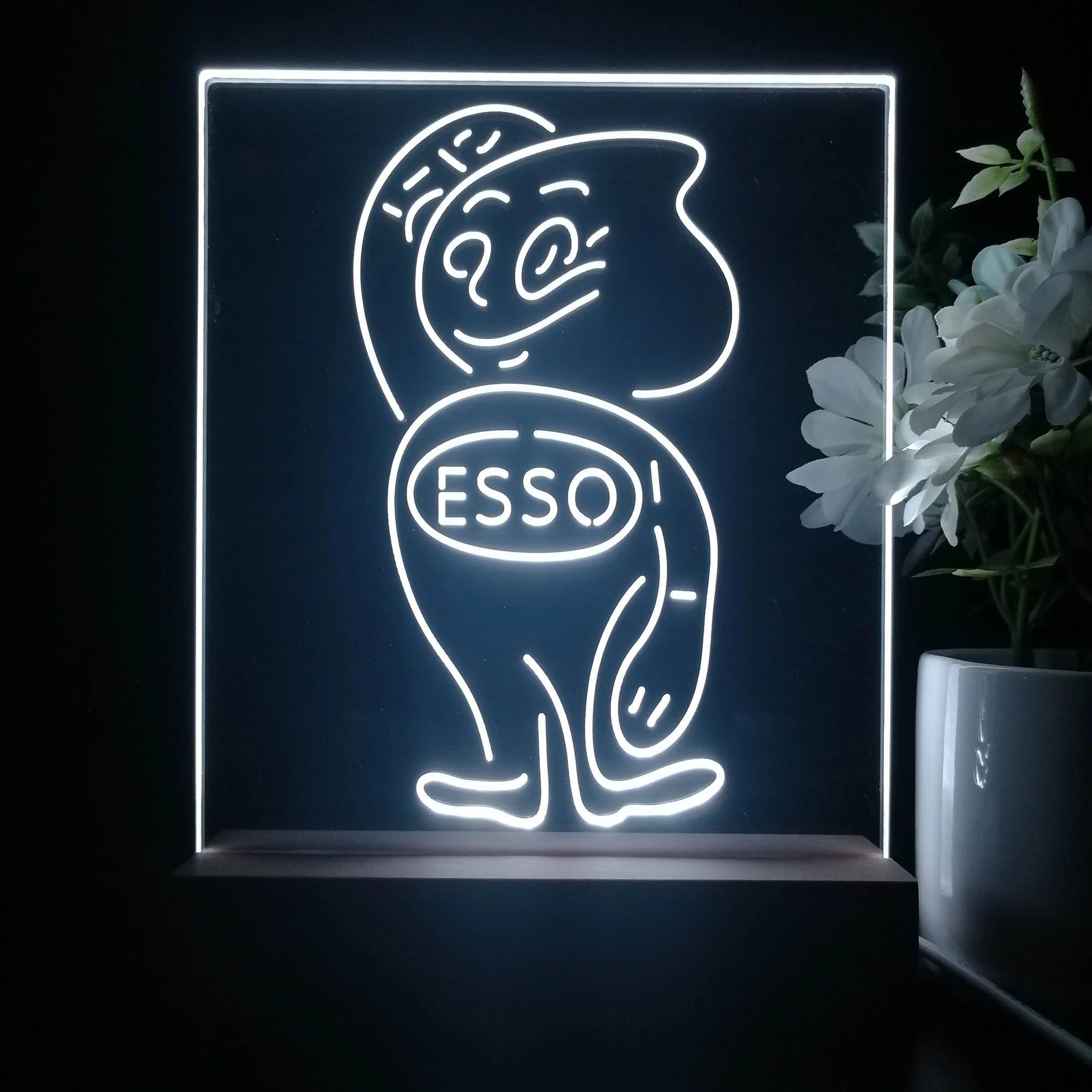 Esso Mascot Oil Gasoline 3D Illusion Night Light Desk Lamp - Image 4
