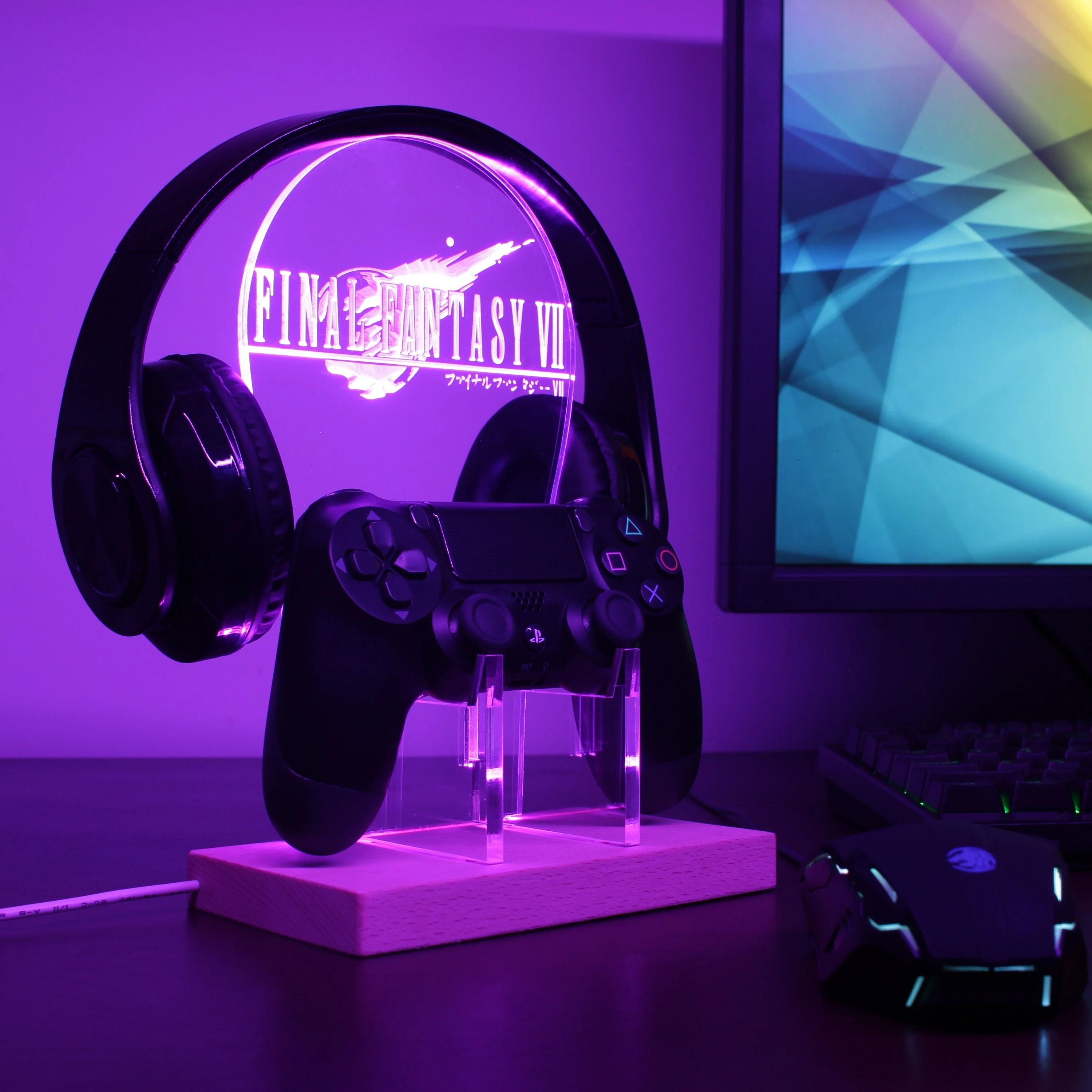 Final Fantasy 7 LED Gaming Headset Controller Stand - Image 2