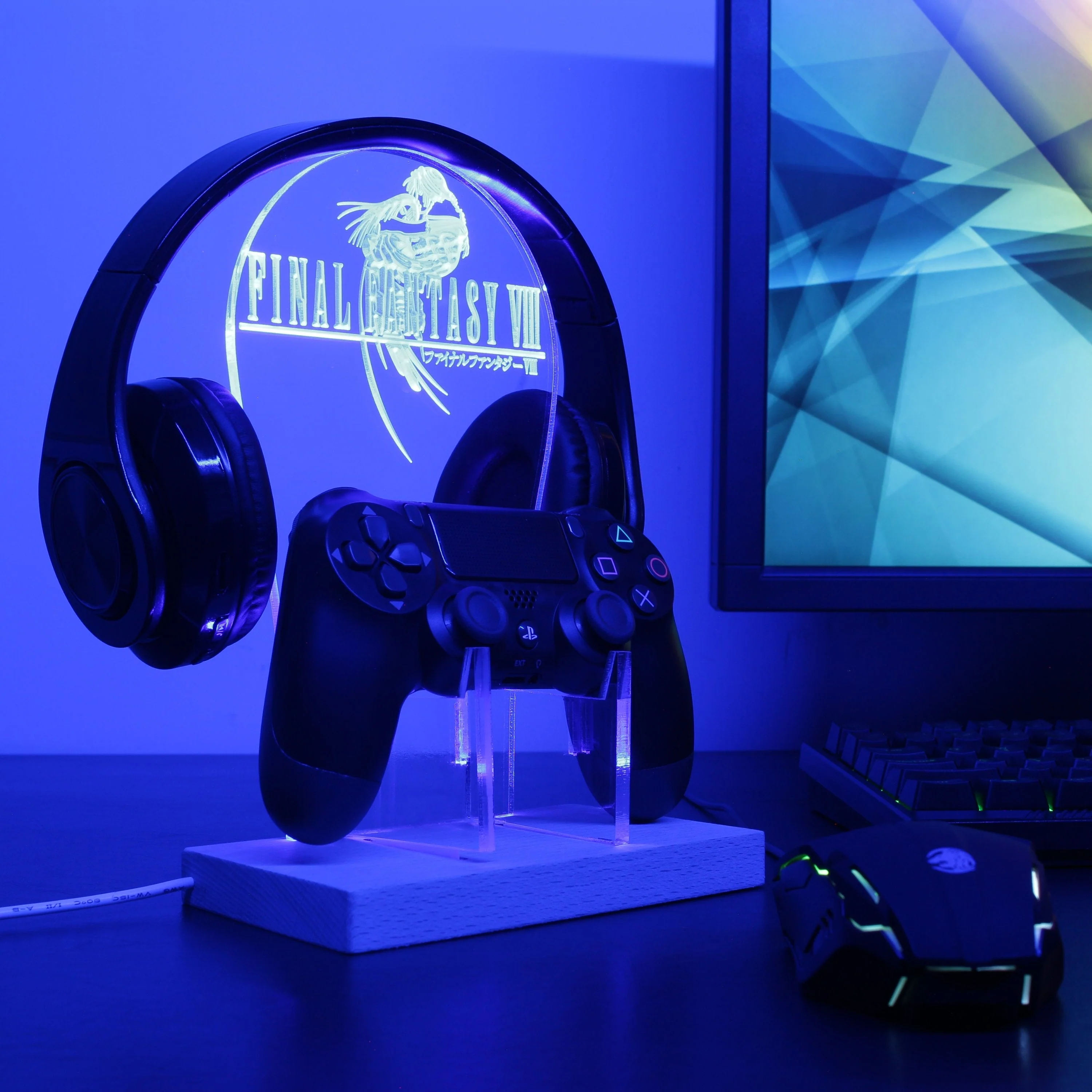 Final Fantasy 7 LED Gaming Headset Controller Stand - Image 3