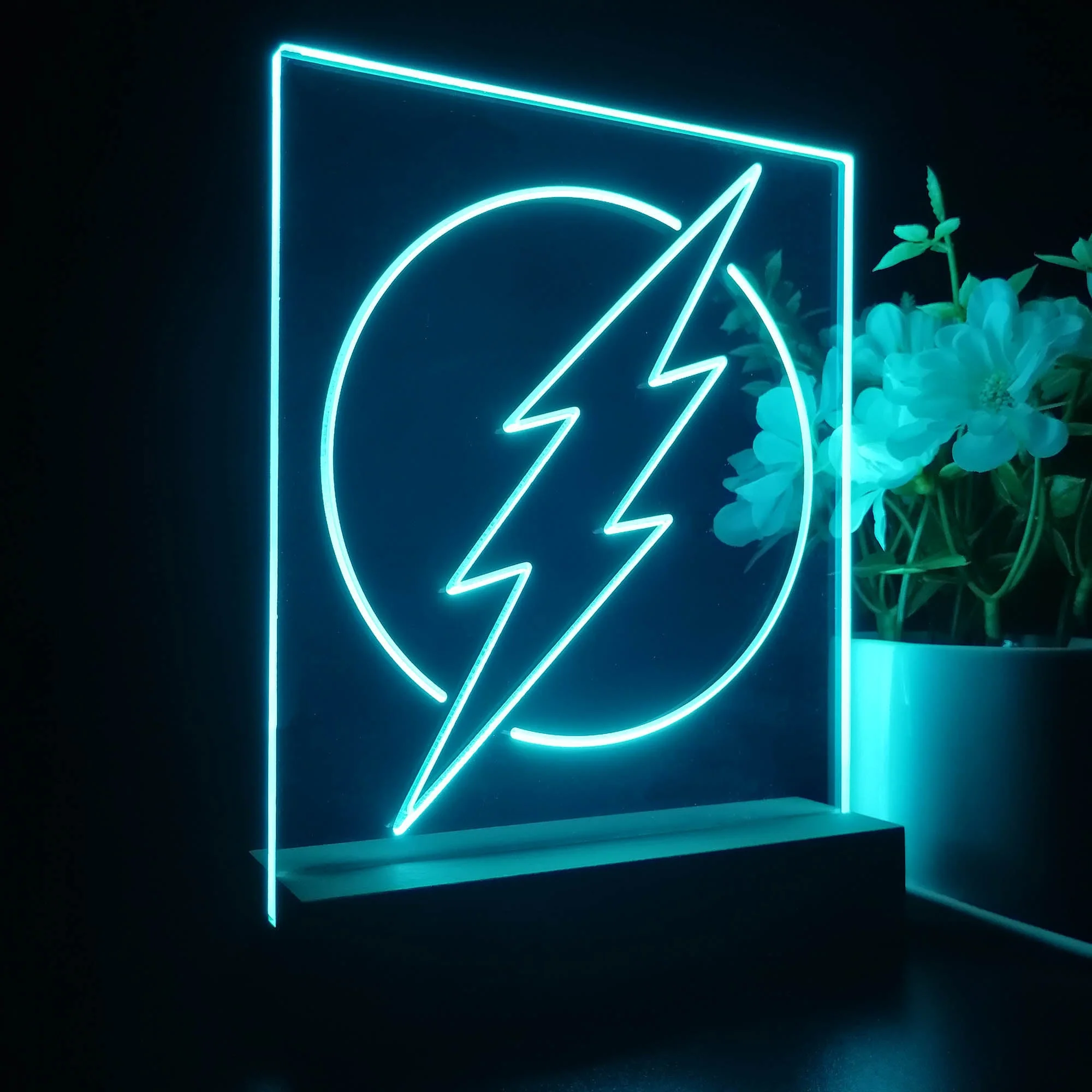 Flash Logo DC Super Hero 3D Illusion Night Light Desk Lamp - Image 7