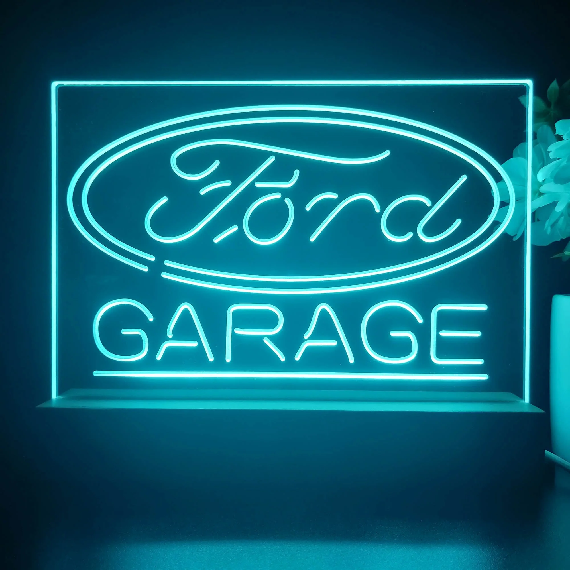 Ford Garage 3D Illusion Night Light Desk Lamp - Image 4