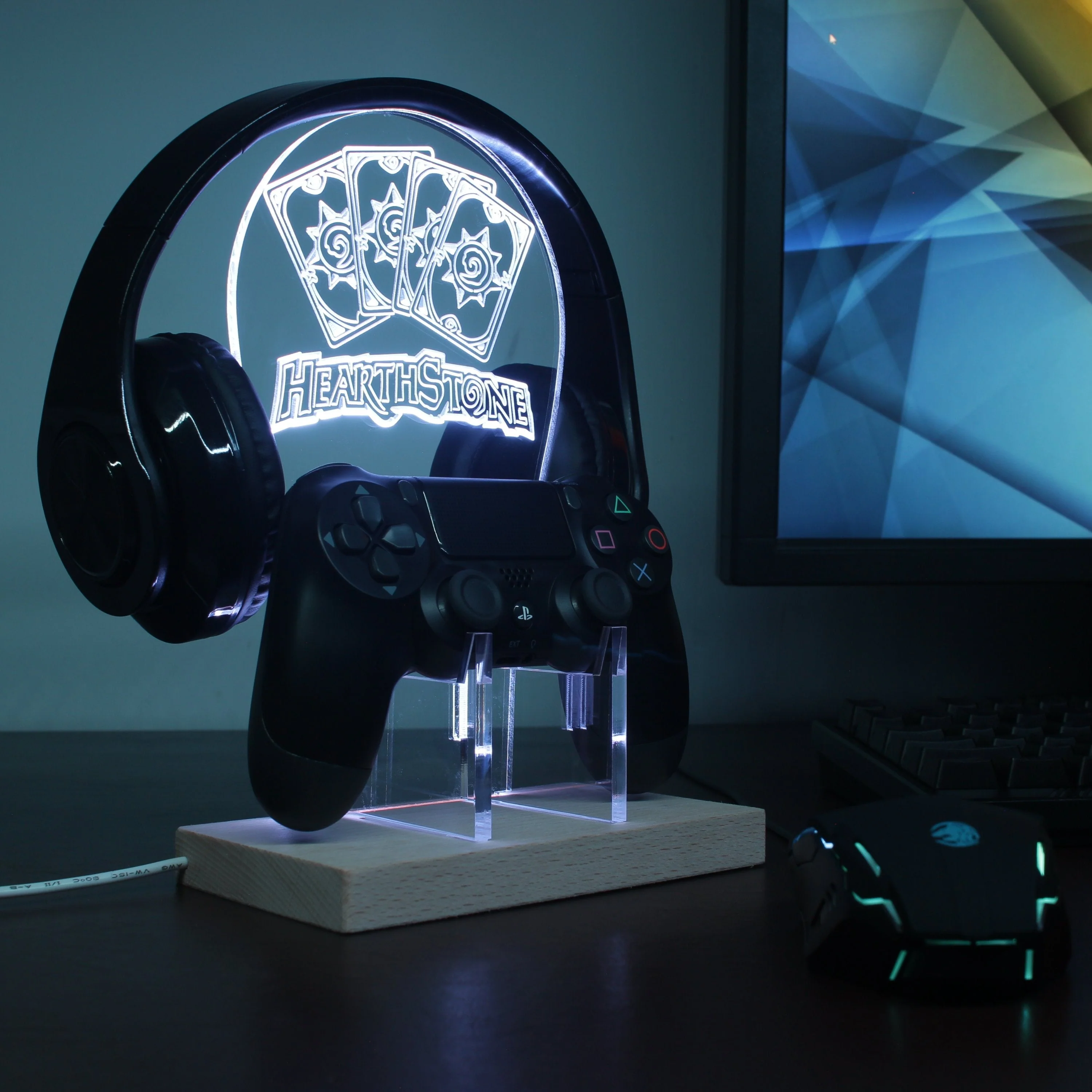 Hearthstone LED Gaming Headset Controller Stand - Image 4