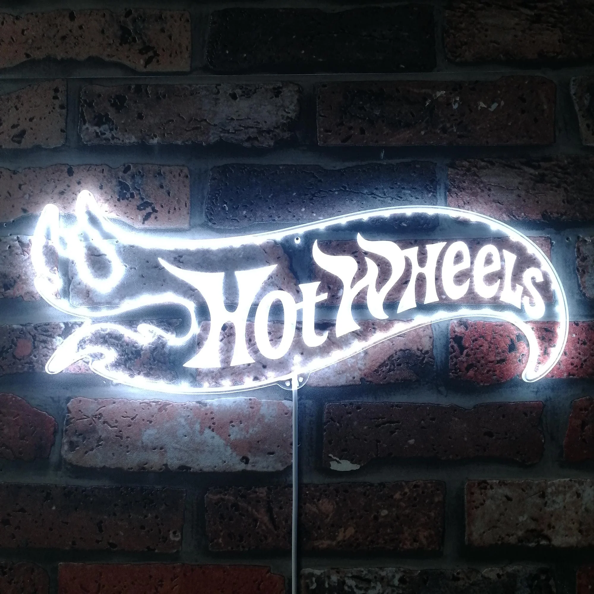 Hot Wheels Neon LED Sign with Dynamic RGB Colors - Image 6
