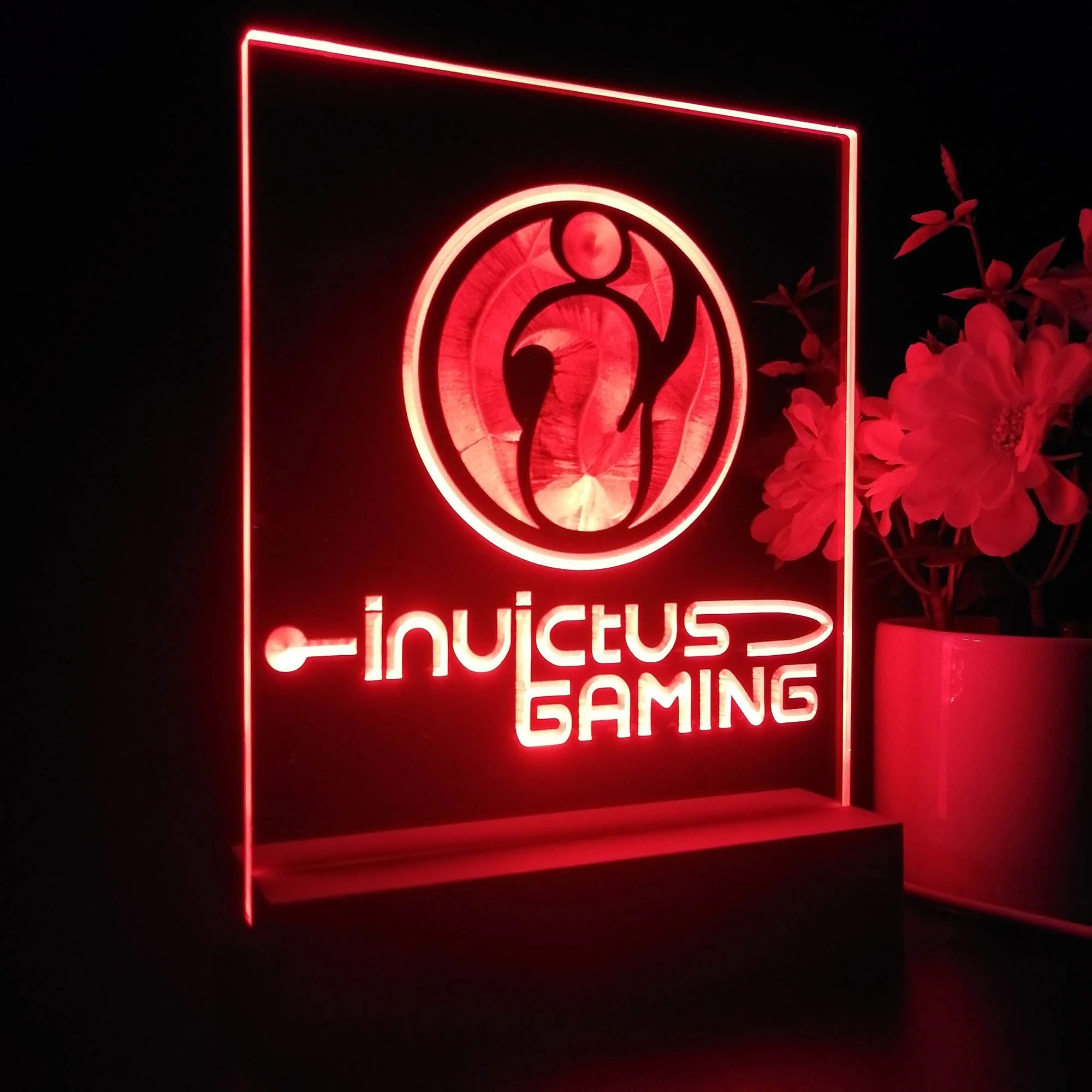 Invictus Gaming 3D Illusion Night Light Desk Lamp - Image 6