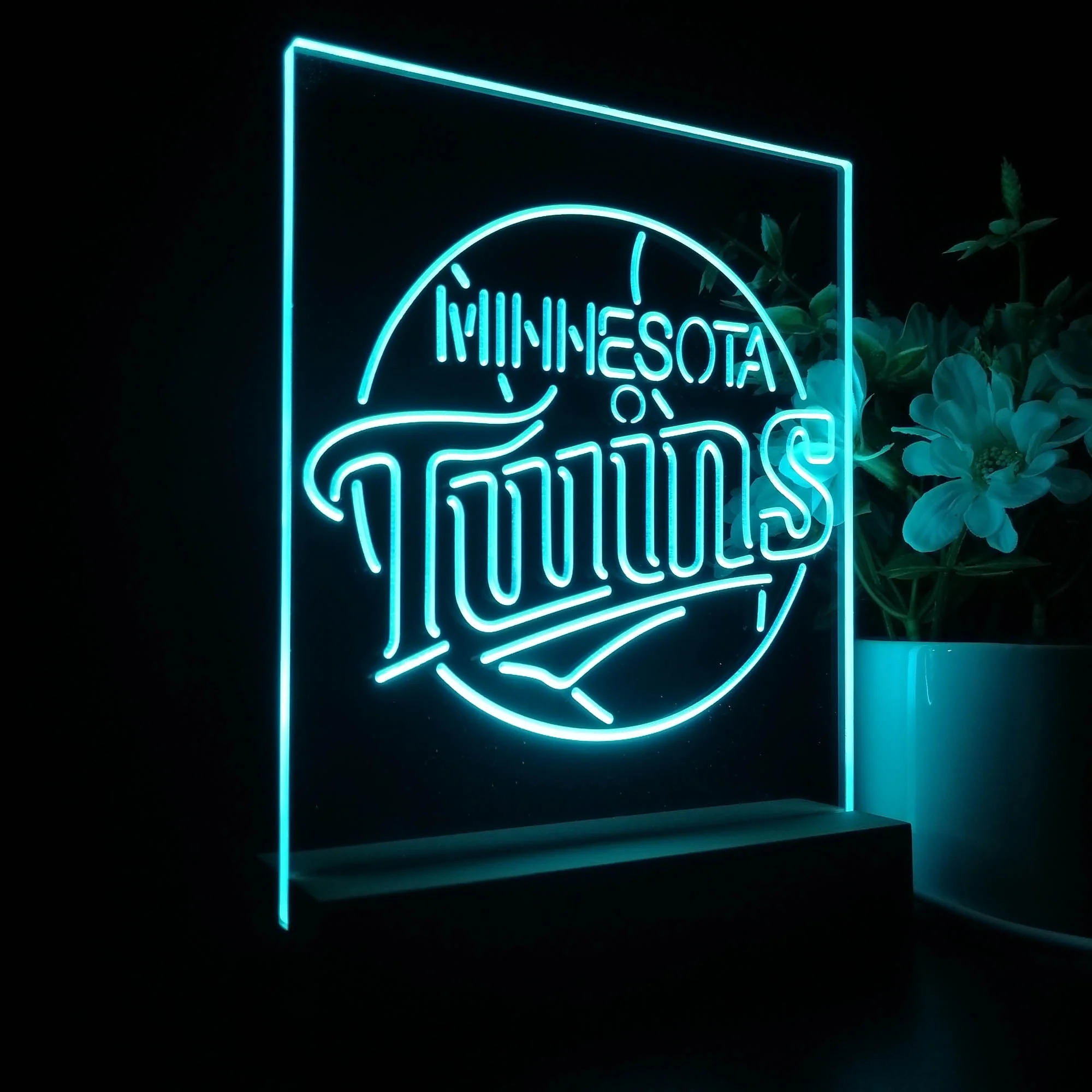 Minnesota Twins Neon Sign Table Top Lamp - Image 5