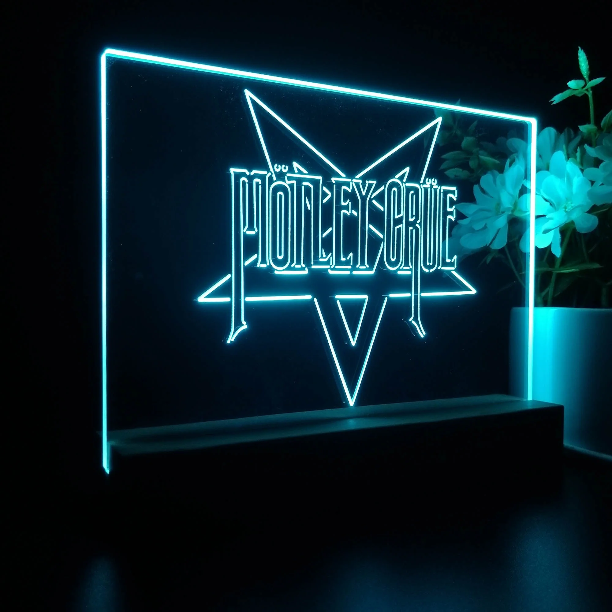 Motley Crue Star 3D Illusion Night Light Desk Lamp - Image 6