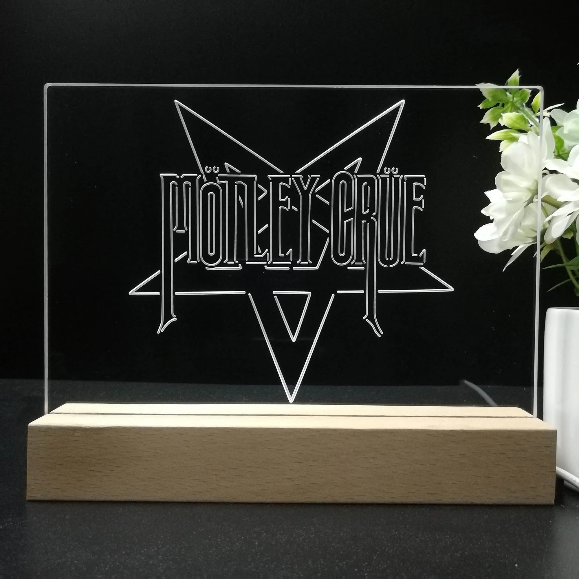 Motley Crue Star 3D Illusion Night Light Desk Lamp - Image 8