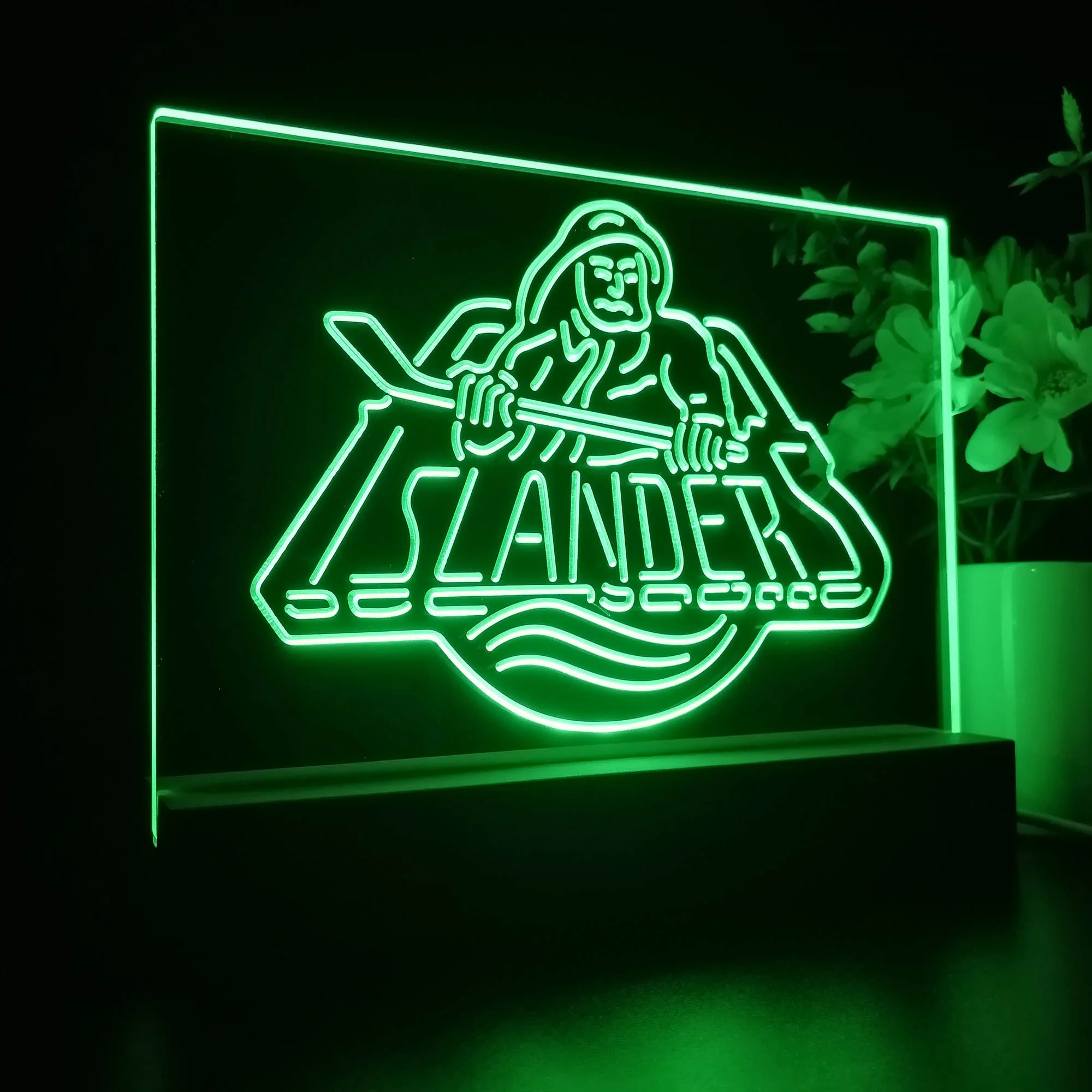 New York Islanders 3D Illusion Night Light Desk Lamp - Image 5