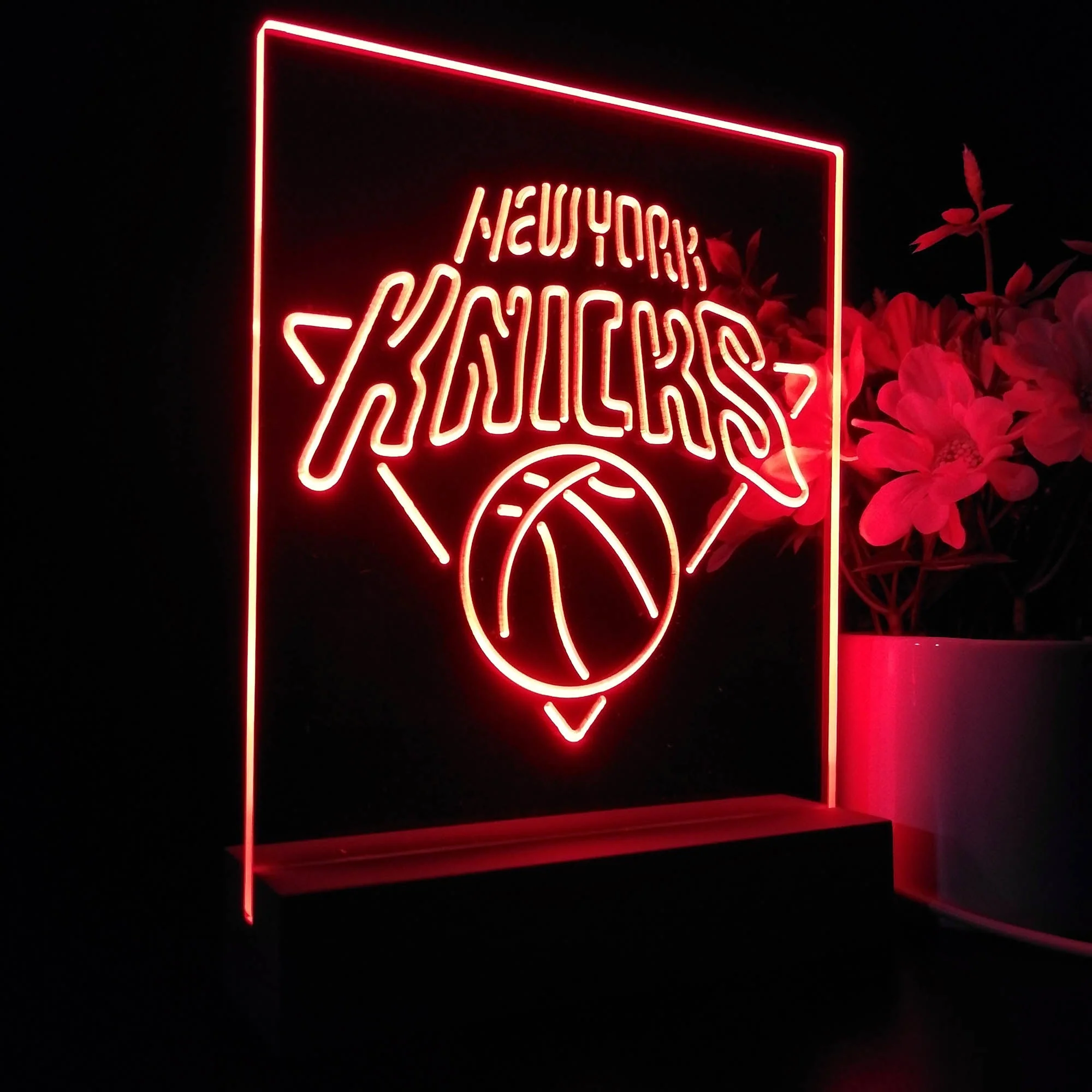 New York Knicks Neon Sign Table Top Lamp - Image 7