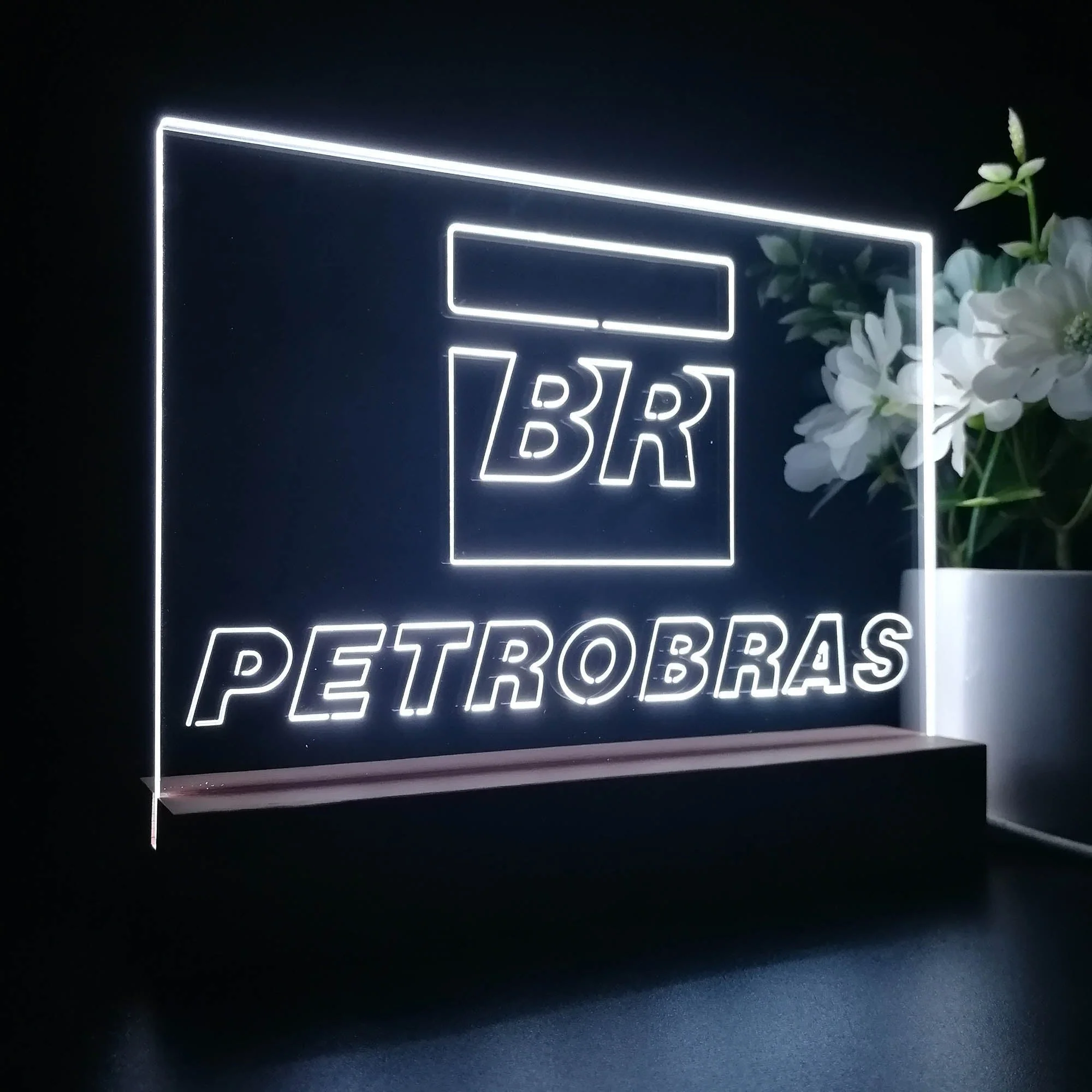 Petrobras 3D Illusion Night Light Desk Lamp - Image 7