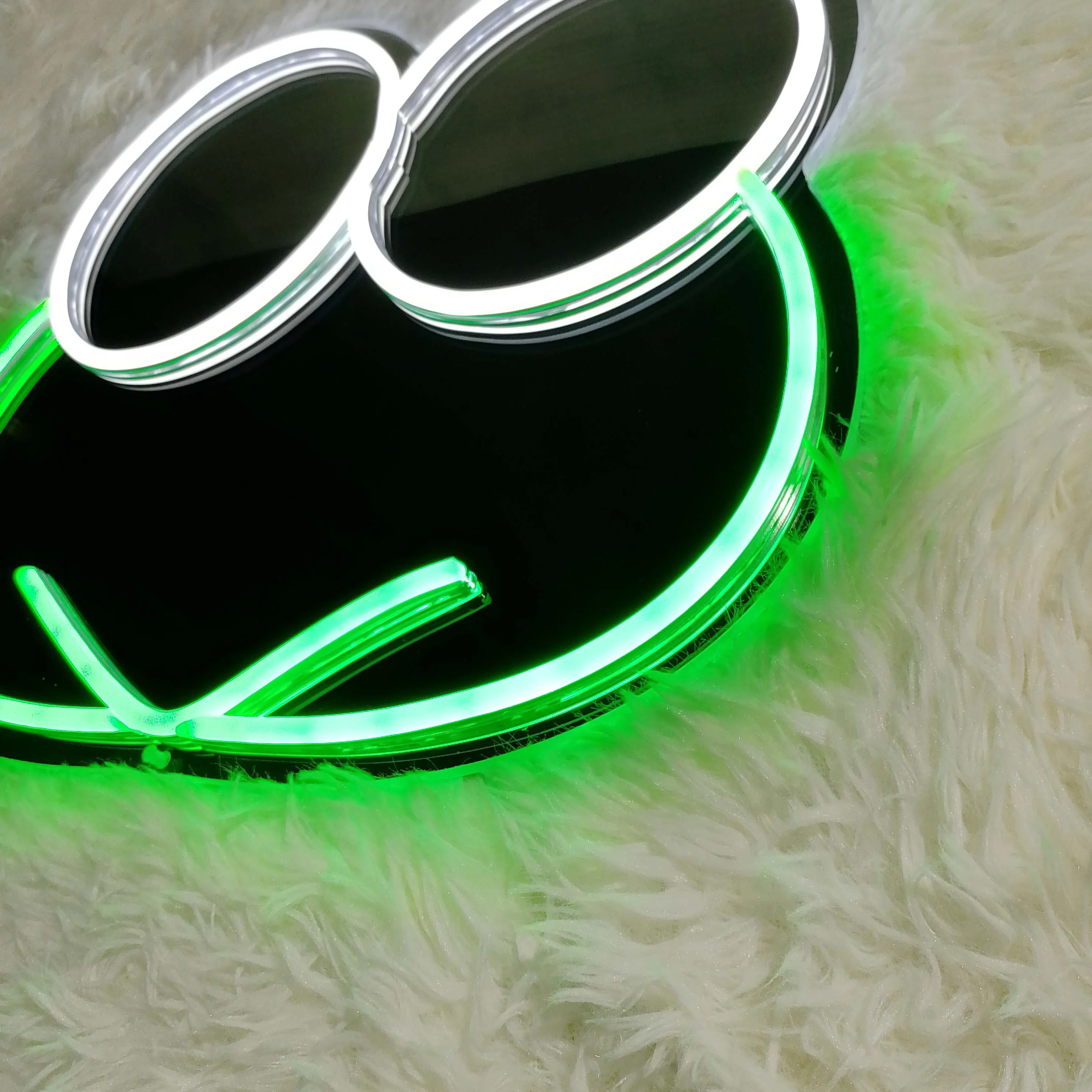 Sanrio - Kerokerokeroppi Neon Mirror LED Sign - Image 4