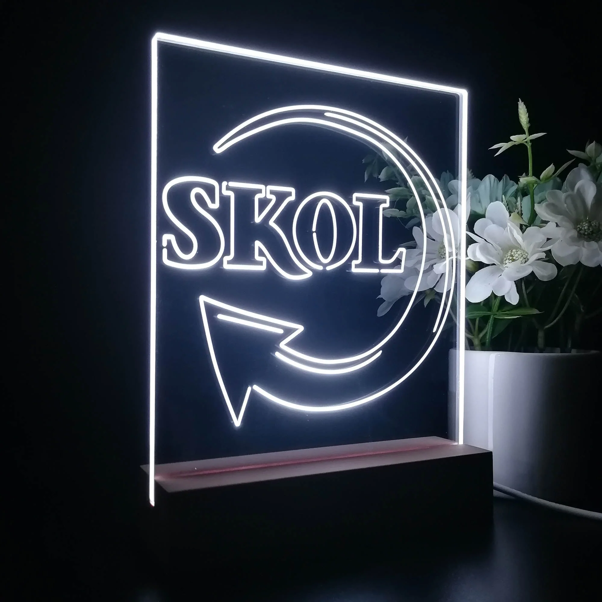 SKOL Bar 3D Illusion Night Light Desk Lamp - Image 7