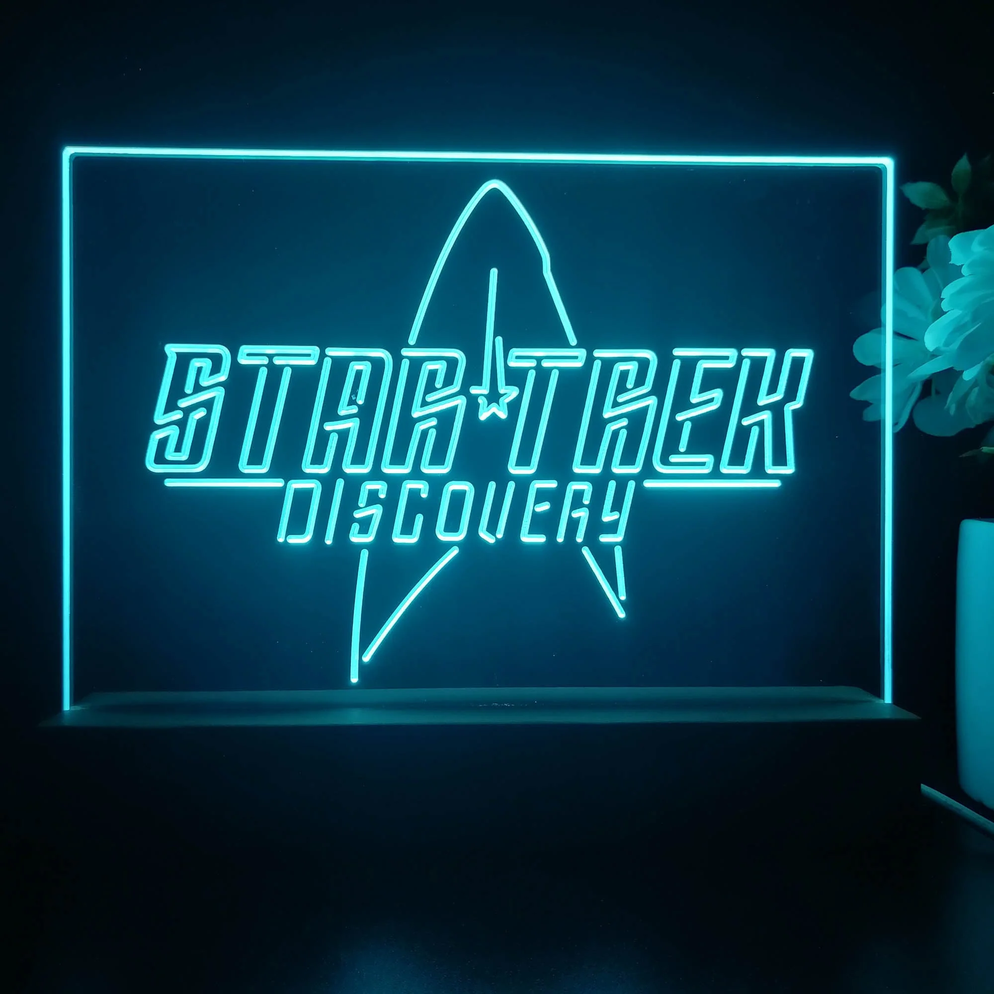 Star Trek Discovery 3D Illusion Night Light Desk Lamp - Image 4