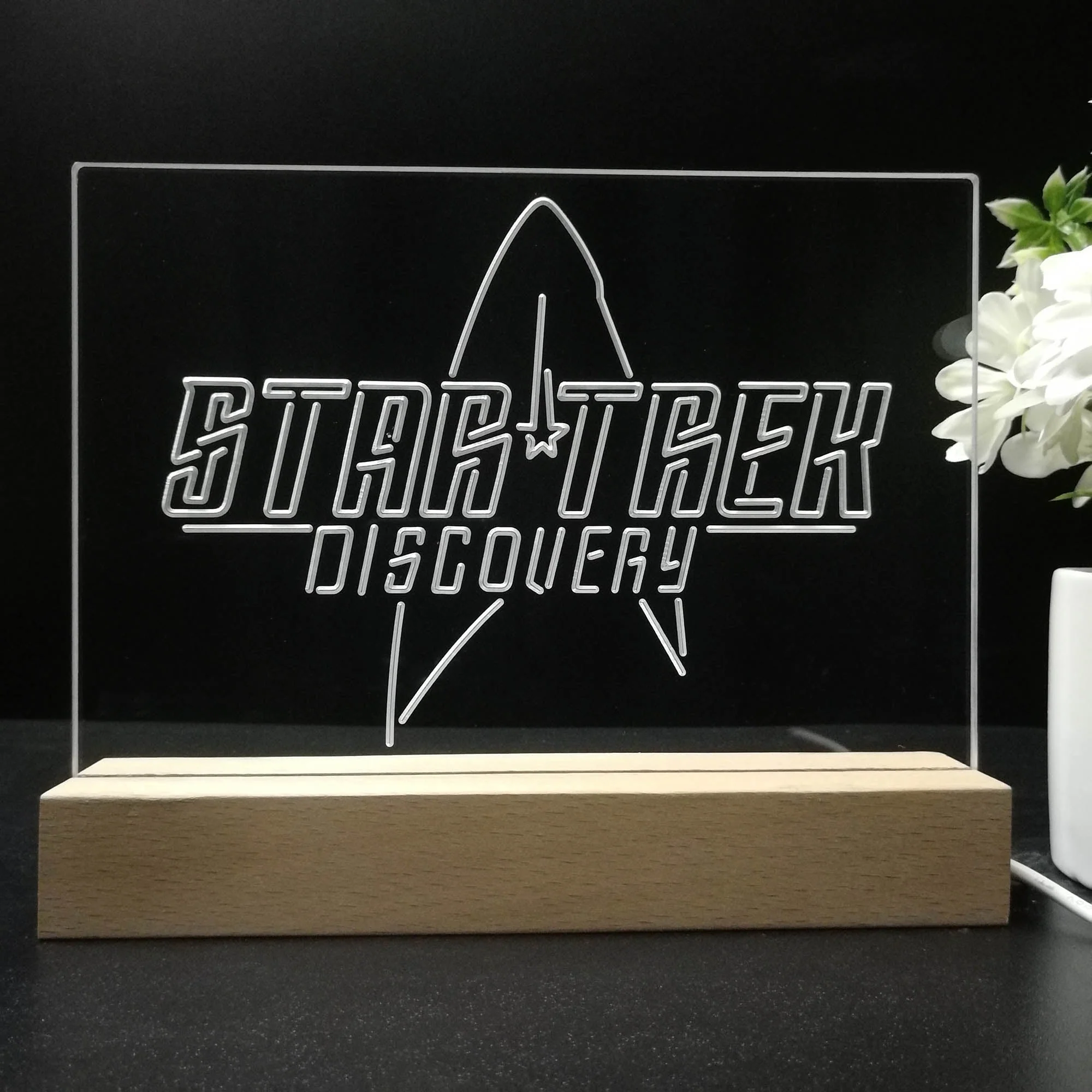 Star Trek Discovery 3D Illusion Night Light Desk Lamp - Image 8