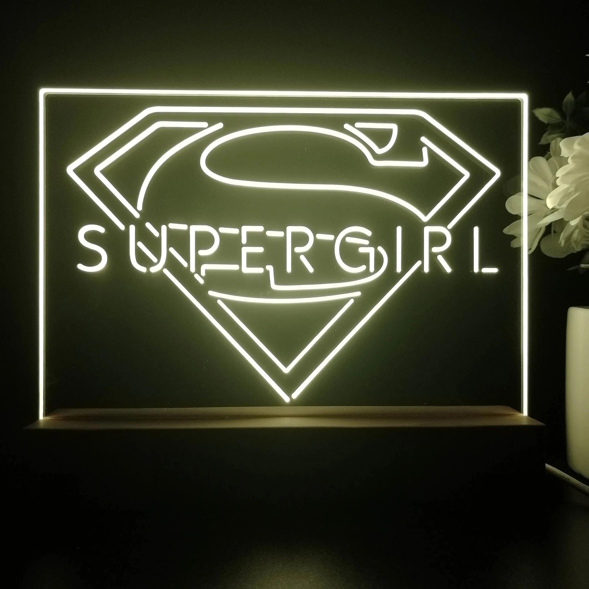 Supergirl 3D Illusion Night Light Desk Lamp - Image 3