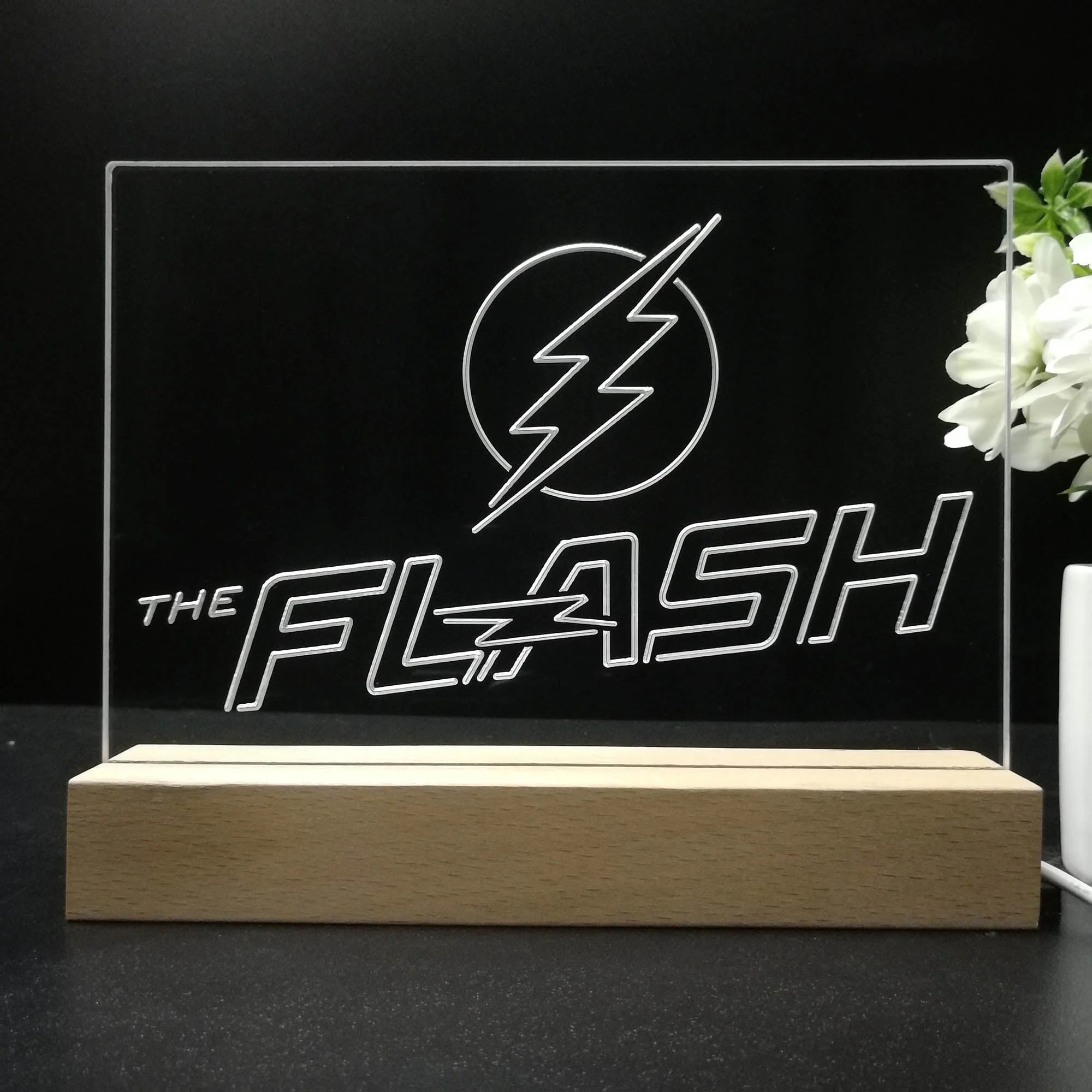 The Flash 3D Illusion Night Light Desk Lamp - Image 8