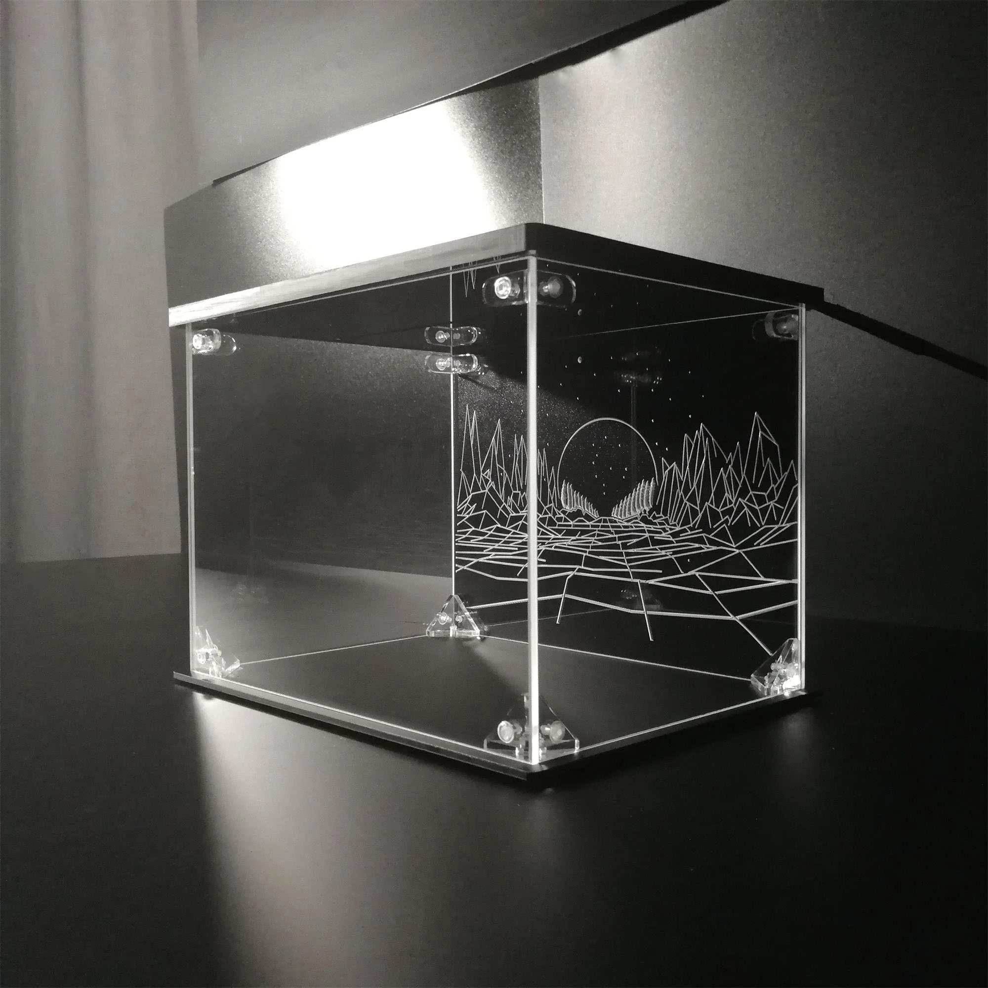 Tokyo Skyline LED Display Case for Diecast Scale Cars, Lego, Action Figures - Image 11