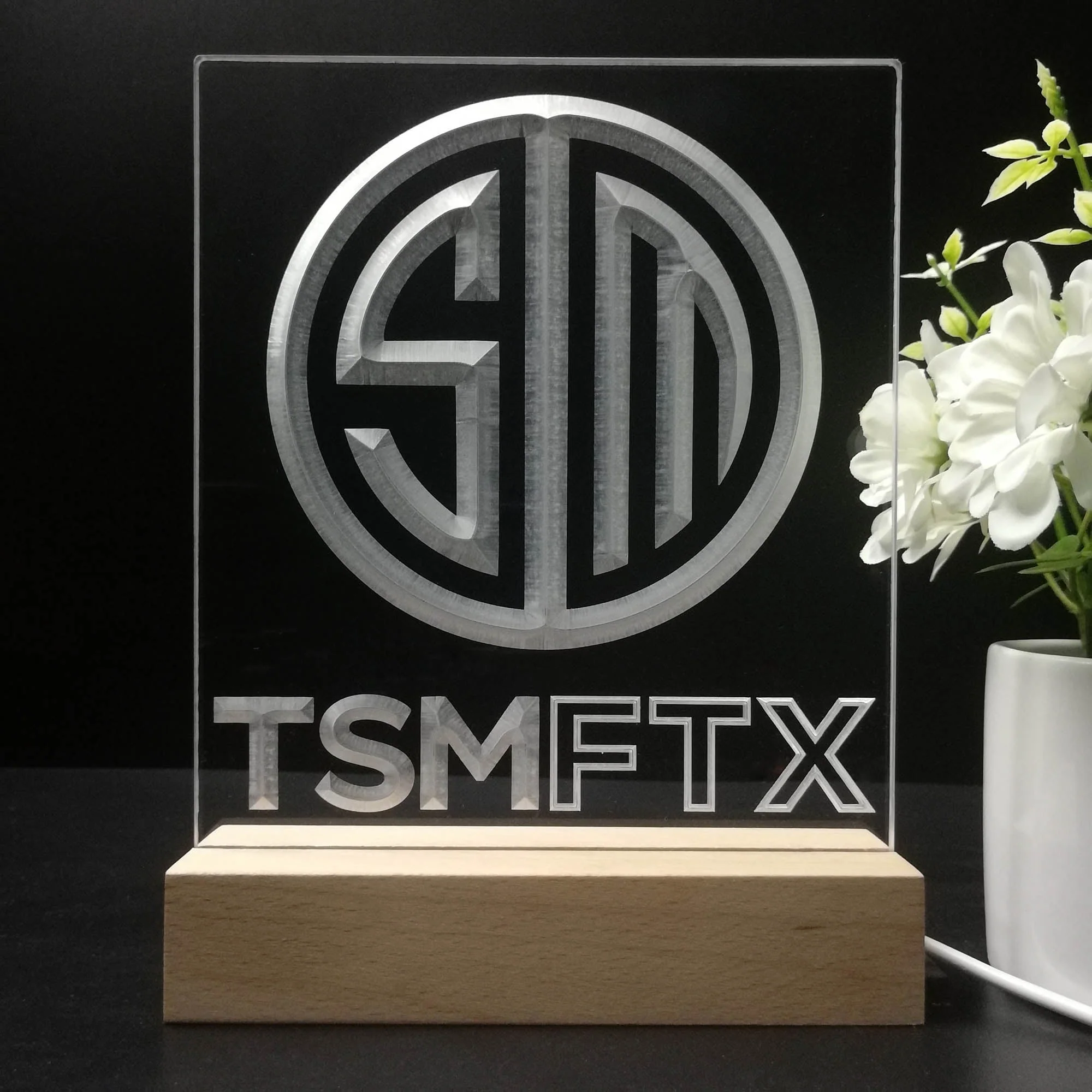 TSM Team 3D Illusion Night Light Desk Lamp - Image 8