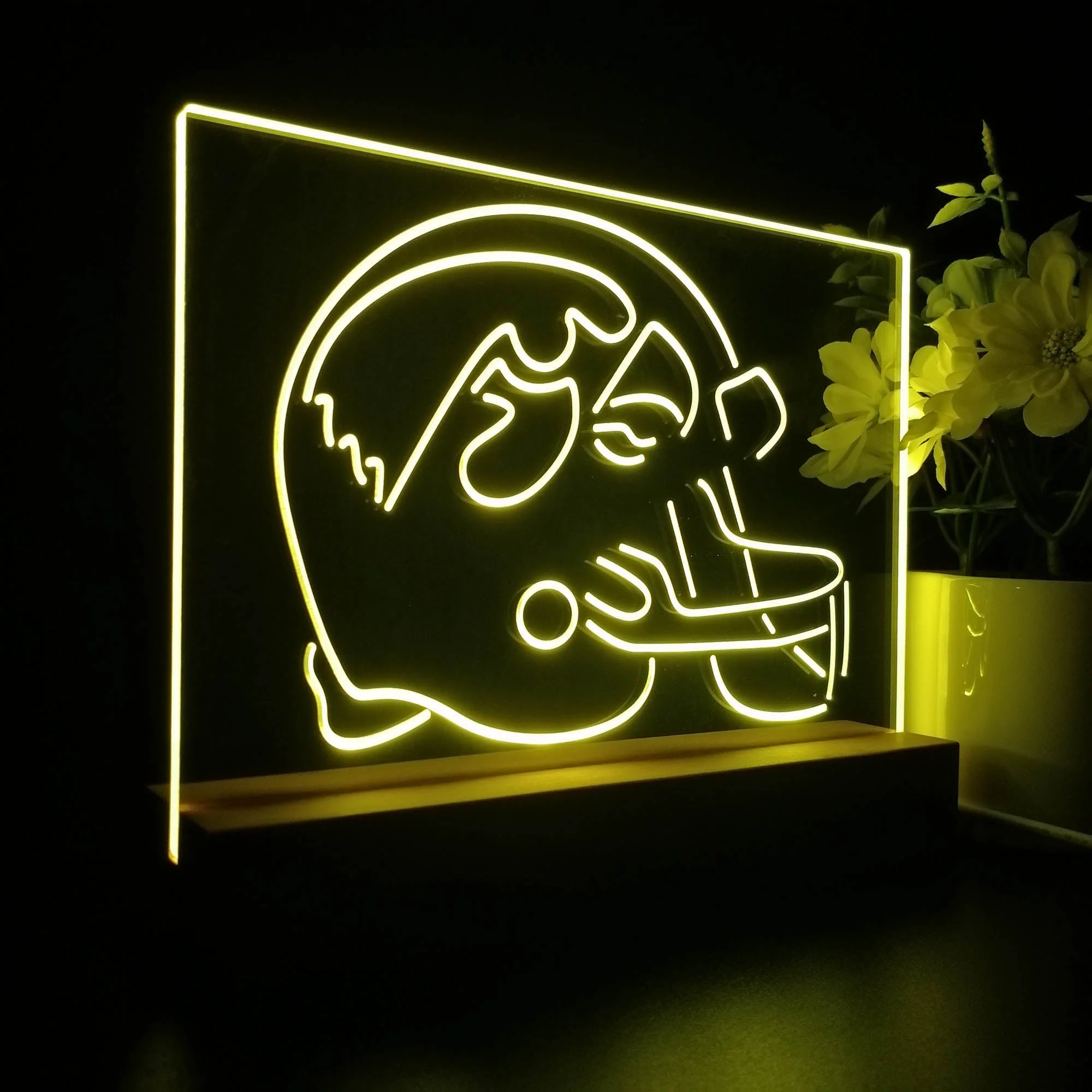 University of Iowa Hawkeyes Night Light Pub Bar Lamp - Image 6