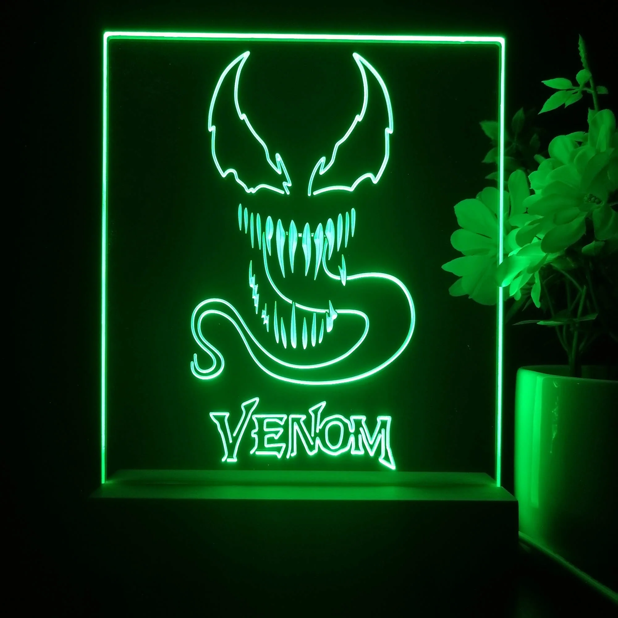 Venom Marvels 3D Illusion Night Light Desk Lamp - Image 3