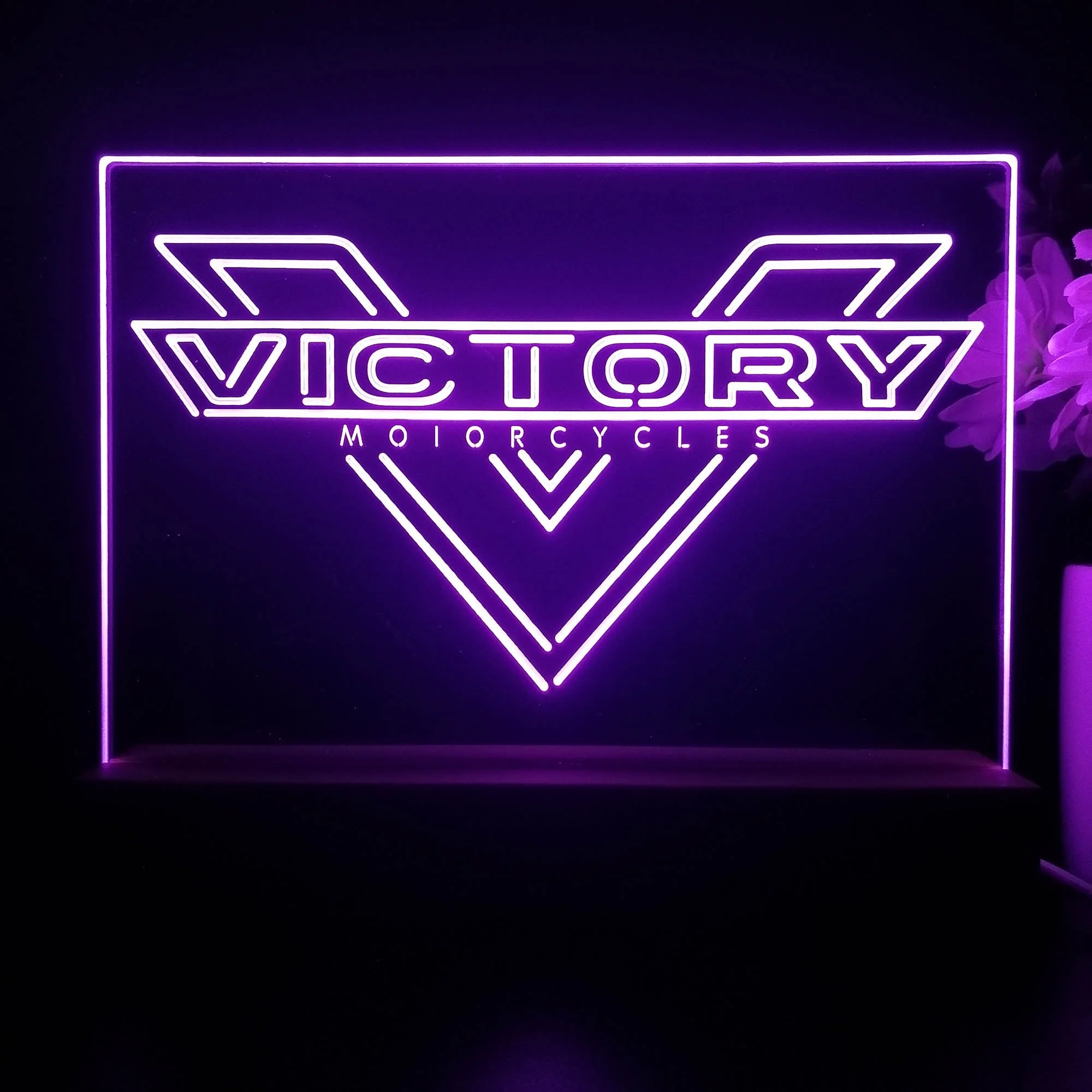 Victory Motorcycles 3D Illusion Night Light Desk Lamp - Image 3