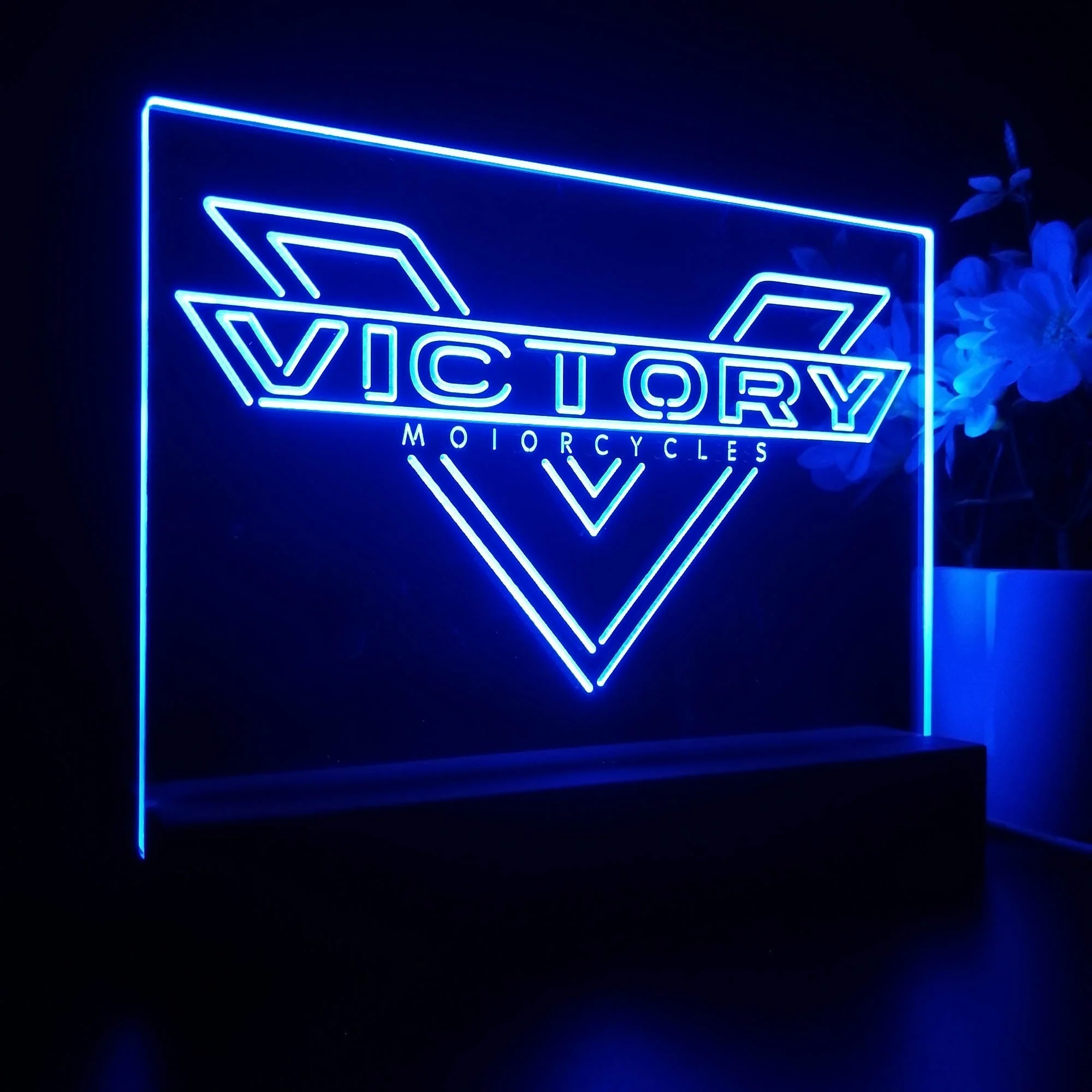 Victory Motorcycles 3D Illusion Night Light Desk Lamp - Image 5