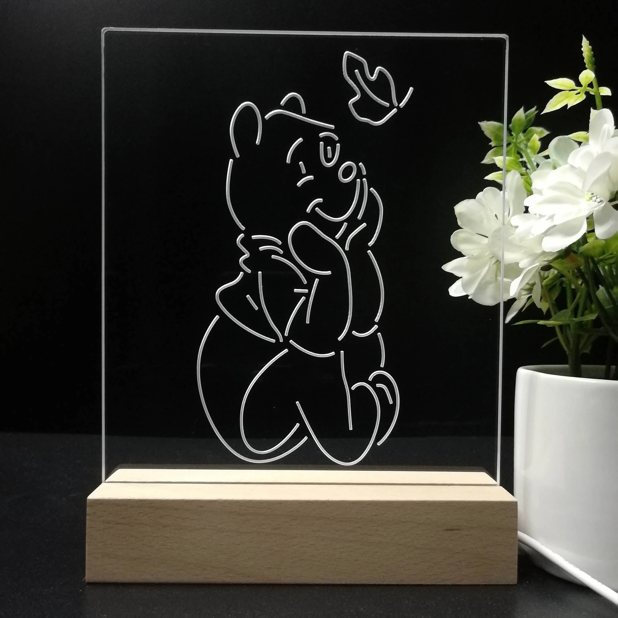 Winnie the Pooh Sit Down 3D Illusion Night Light Desk Lamp - Image 8