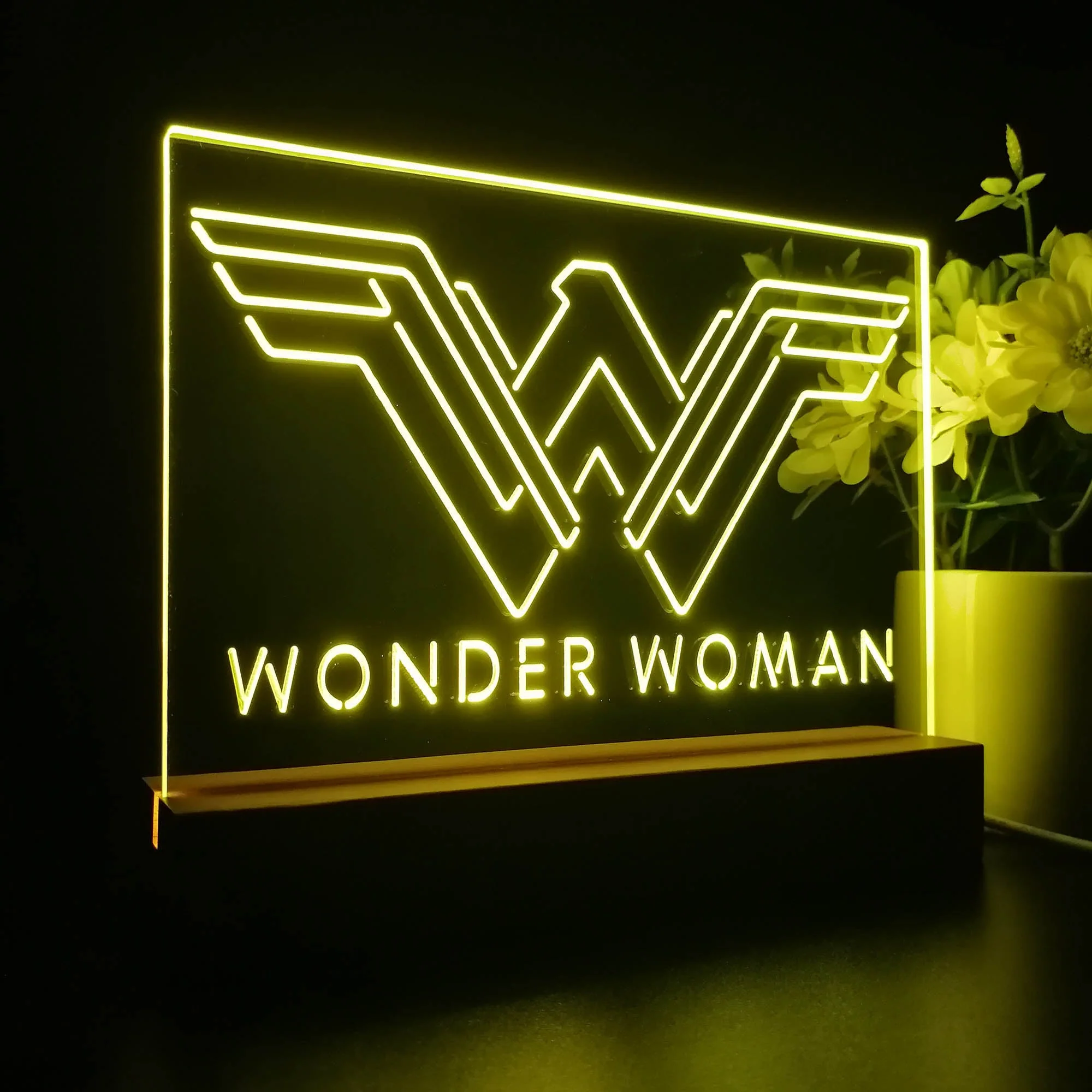 Wonder Woman 3D Illusion Night Light Desk Lamp - Image 7